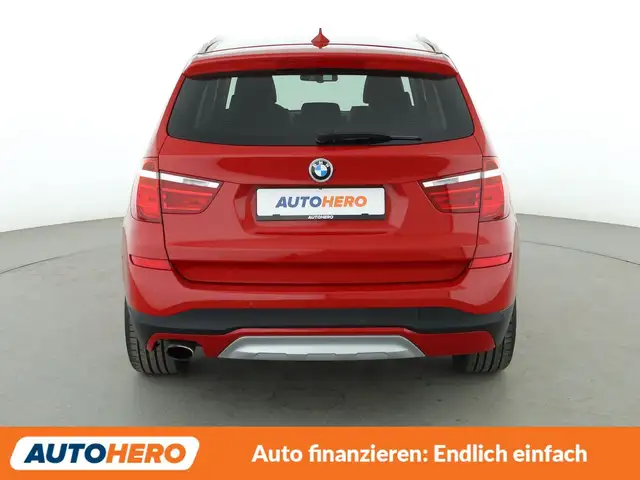 BMW X3 view 5
