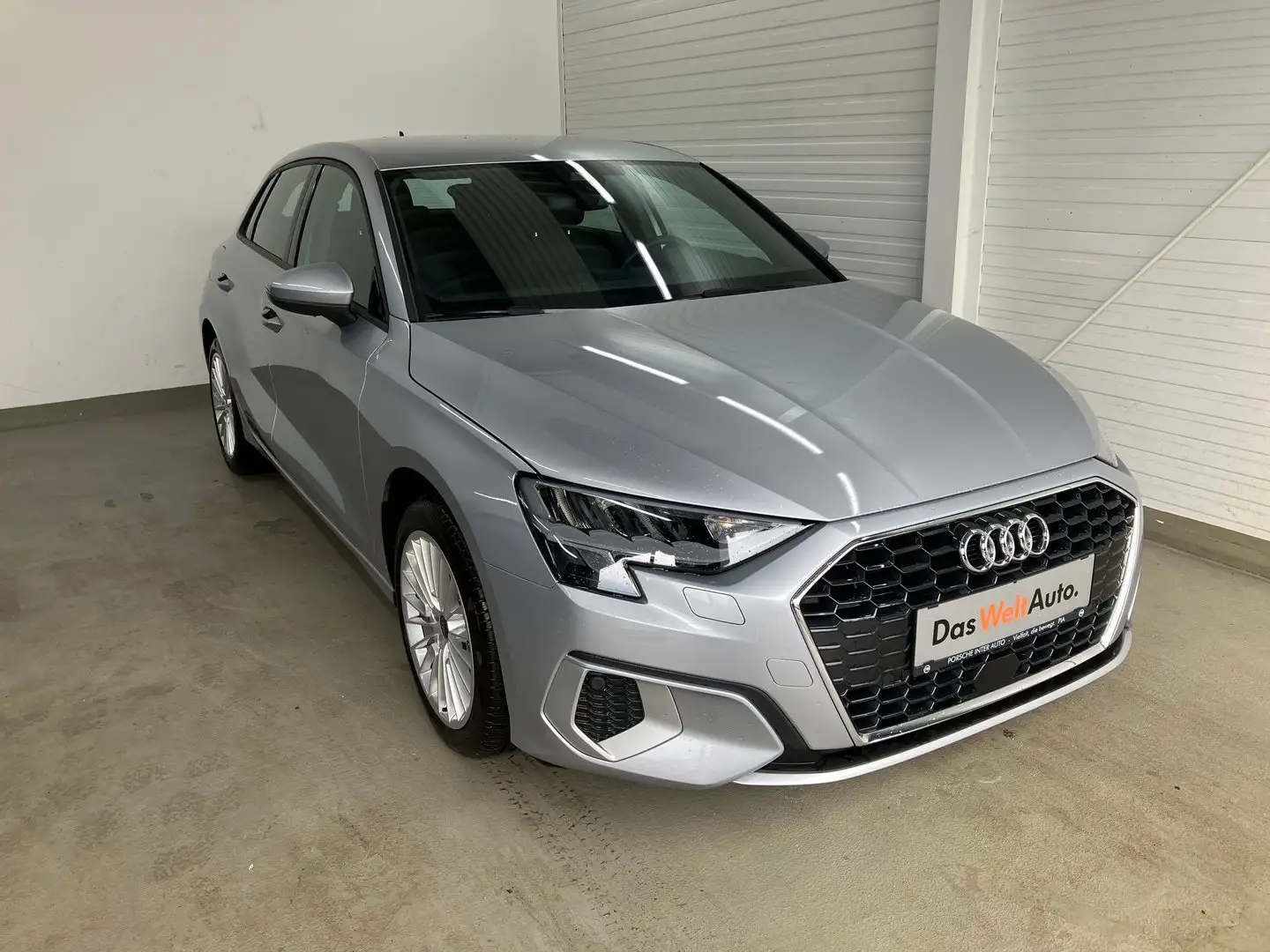 Audi A3 35 TFSI advanced ext. Silber - 1