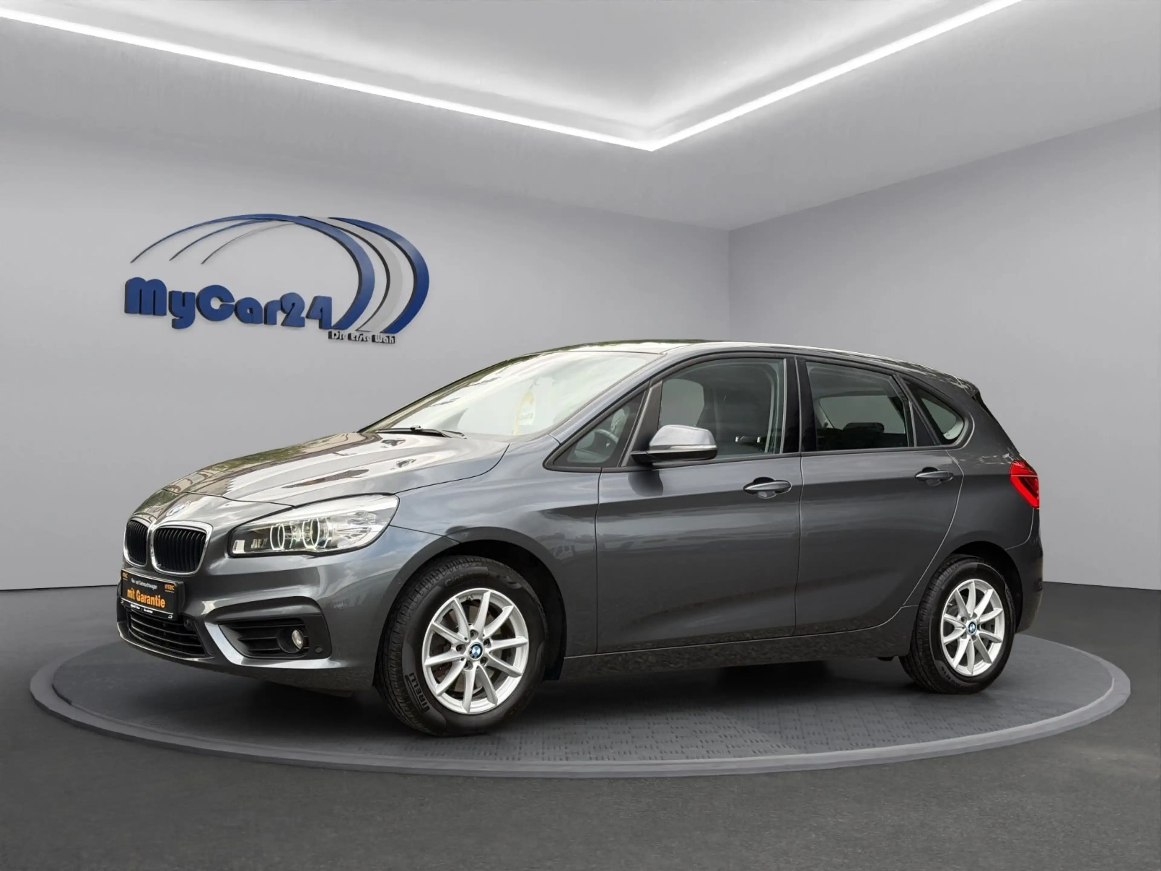 BMW 220 °Autom.°LED°Navi°PDC°SZH
