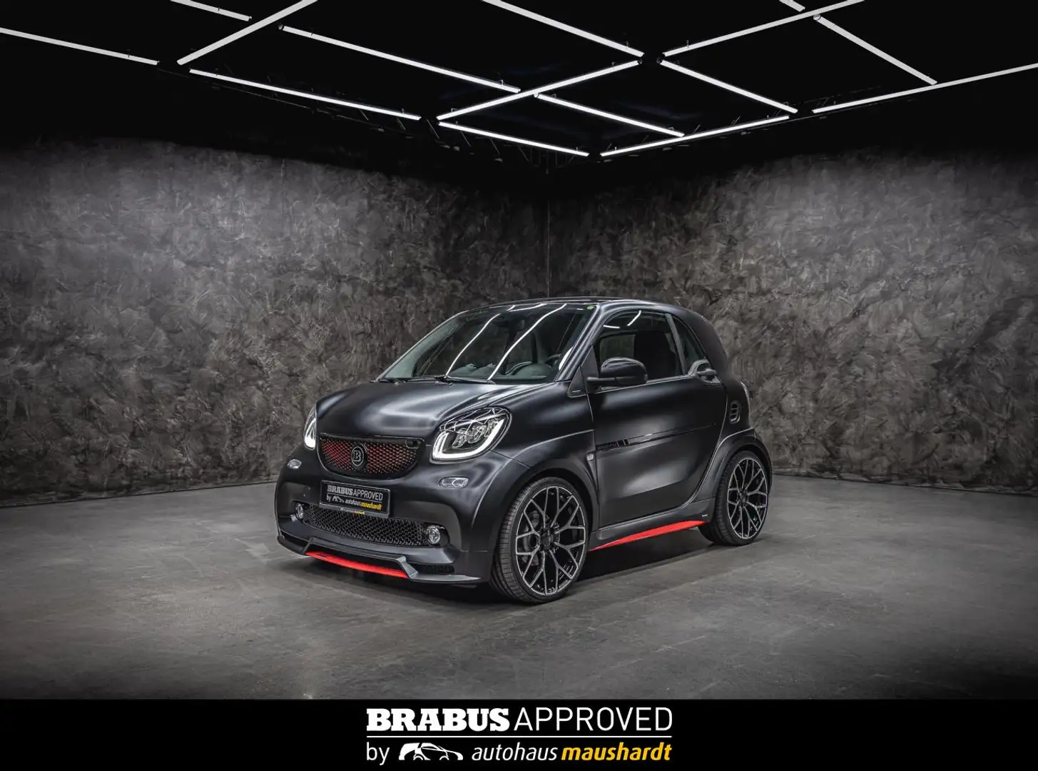 smart forTwo coupe BRABUS ULTIMATE STYLE: BLACK VELVET Nero - 1