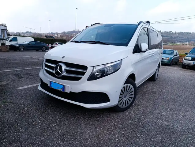 Mercedes-Benz V 250 V Extralong 250 d Exclusive 4matic auto