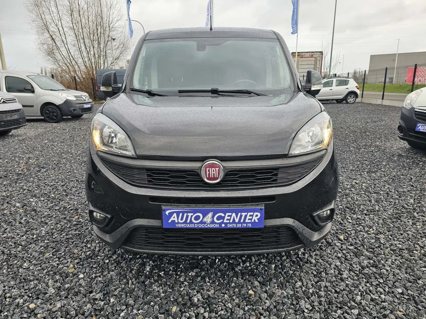 Fiat Doblo 1.3 Multijet // 3 PLACES / GPS / GARANTIE 1 AN // Noir - 2