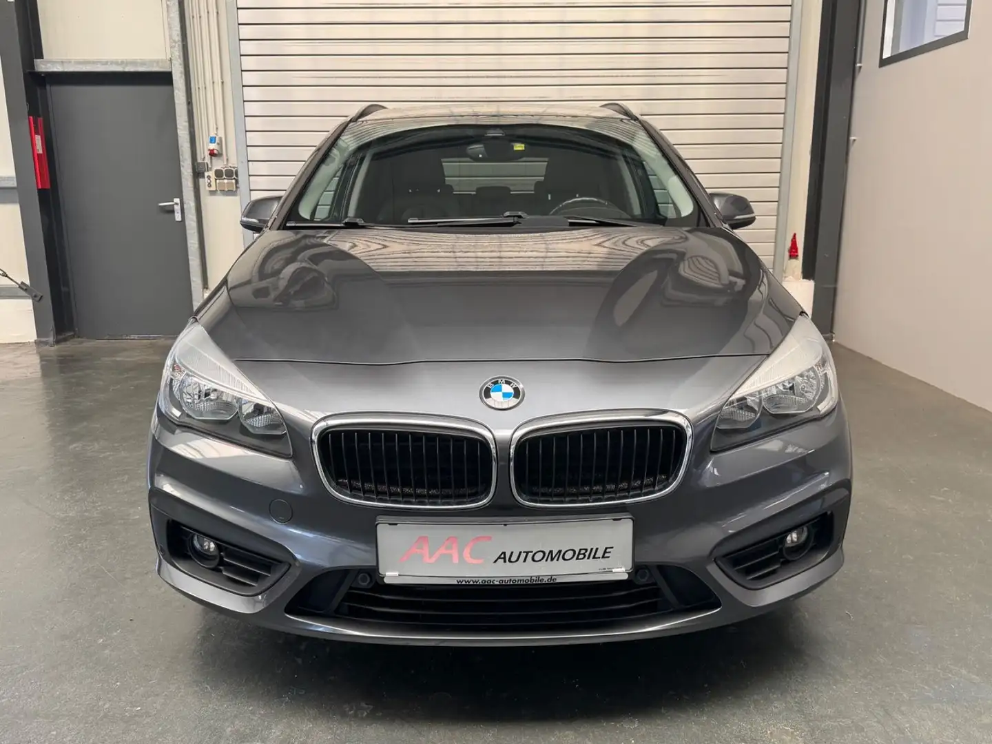 BMW 218 / Leder / Navi / Cam/ Tempomat Grau - 2