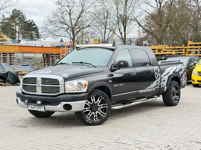 Dodge RAM 5,7 V8 LPG MegaCab Laramie Sport Tausch Mö.