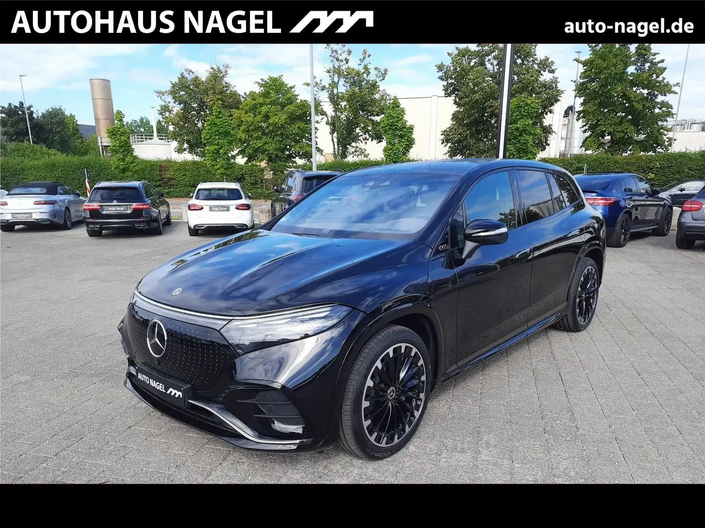 Mercedes-Benz EQS 580 4M SUV AMG+Business+Carbon+Fond-Ent+PANO Zwart - 1