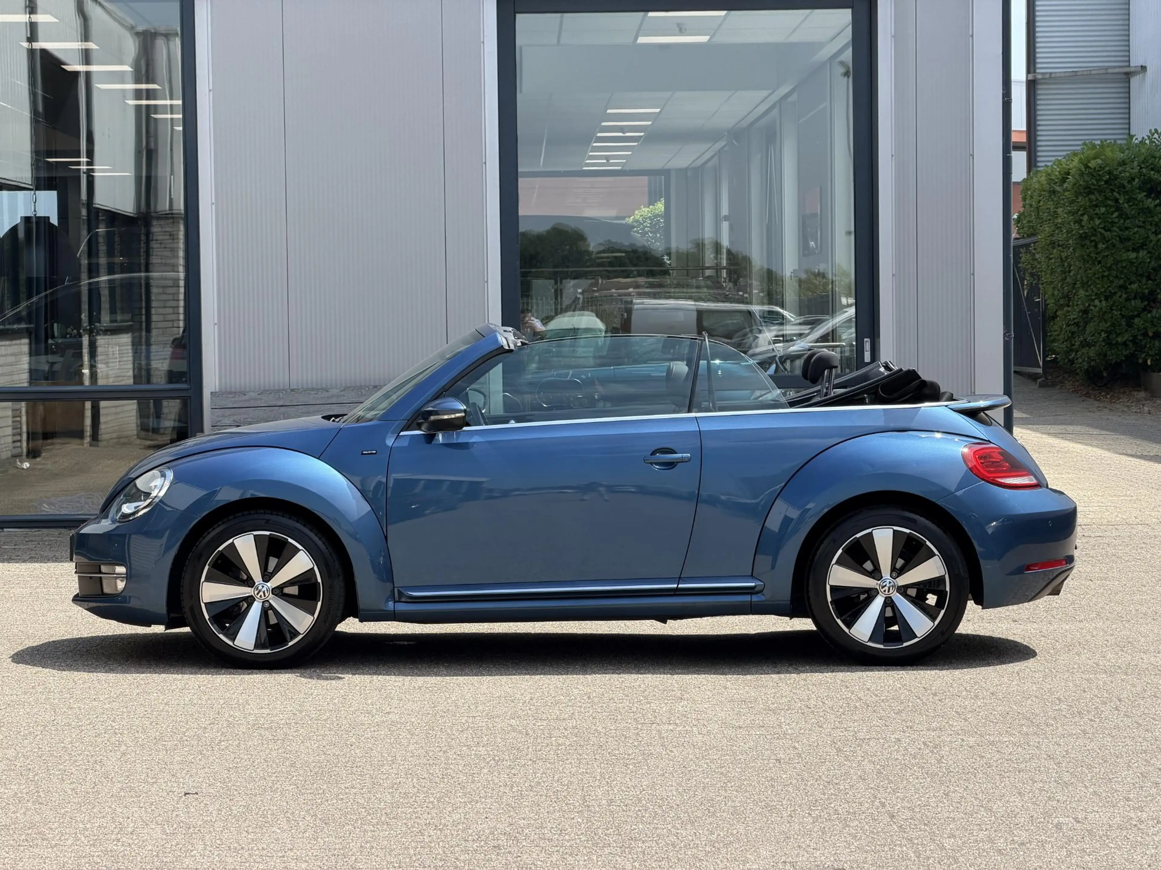 Volkswagen Beetle Cabriolet 1.2 TSI Exclusive Series | Camera/Stoelv — photo 37