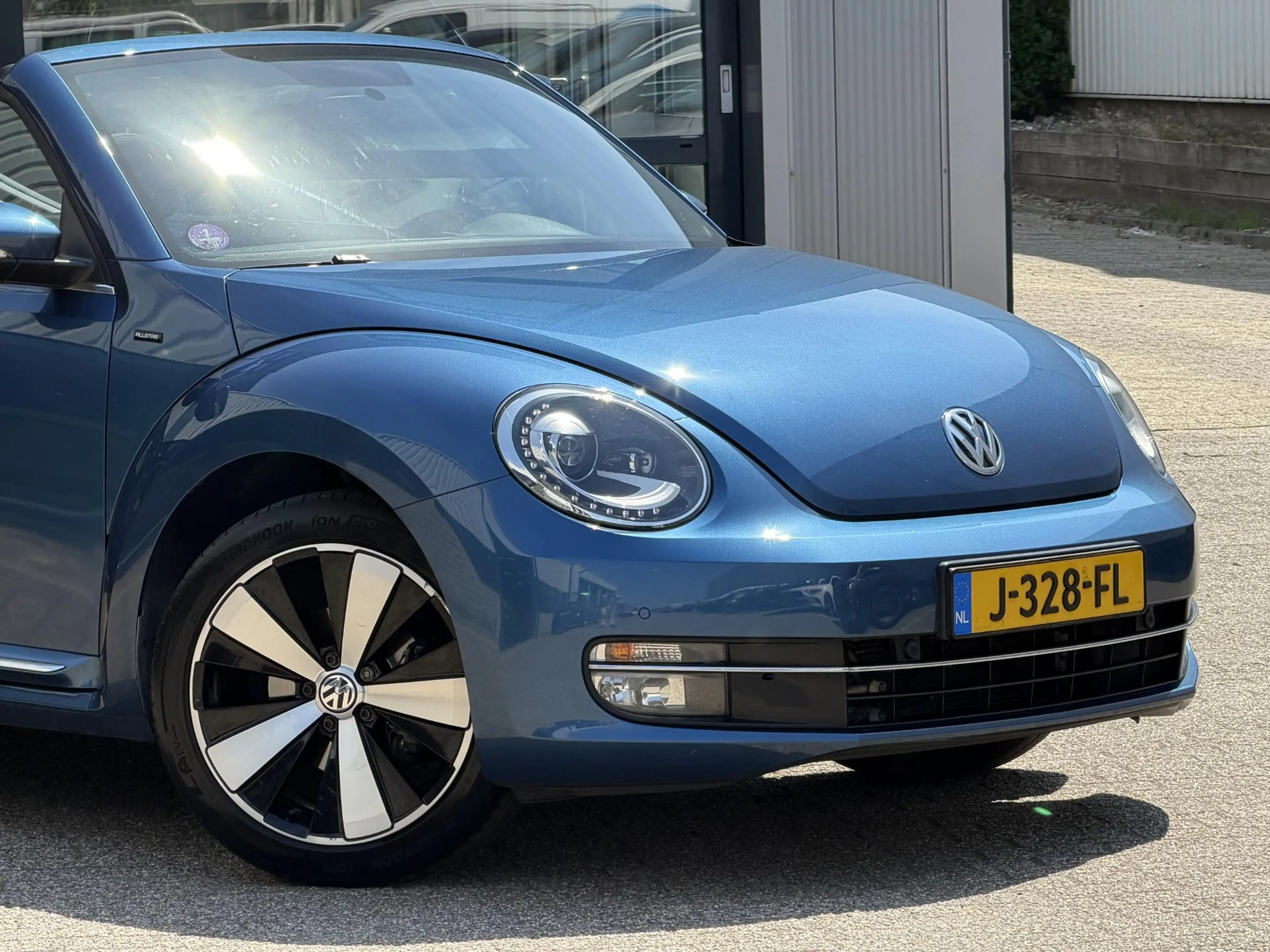 Volkswagen Beetle Cabriolet 1.2 TSI Exclusive Series | Camera/Stoelv — photo 33
