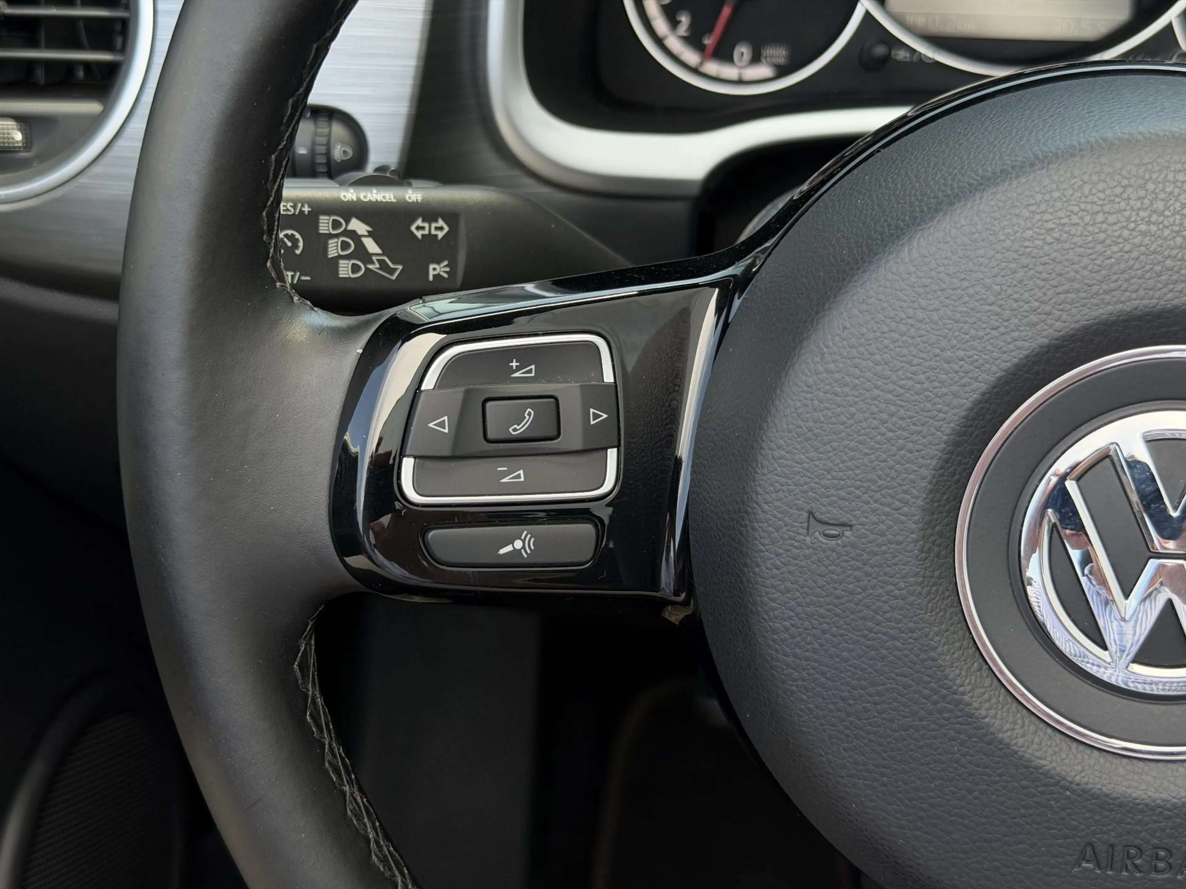 Volkswagen Beetle Cabriolet 1.2 TSI Exclusive Series | Camera/Stoelv — photo 30