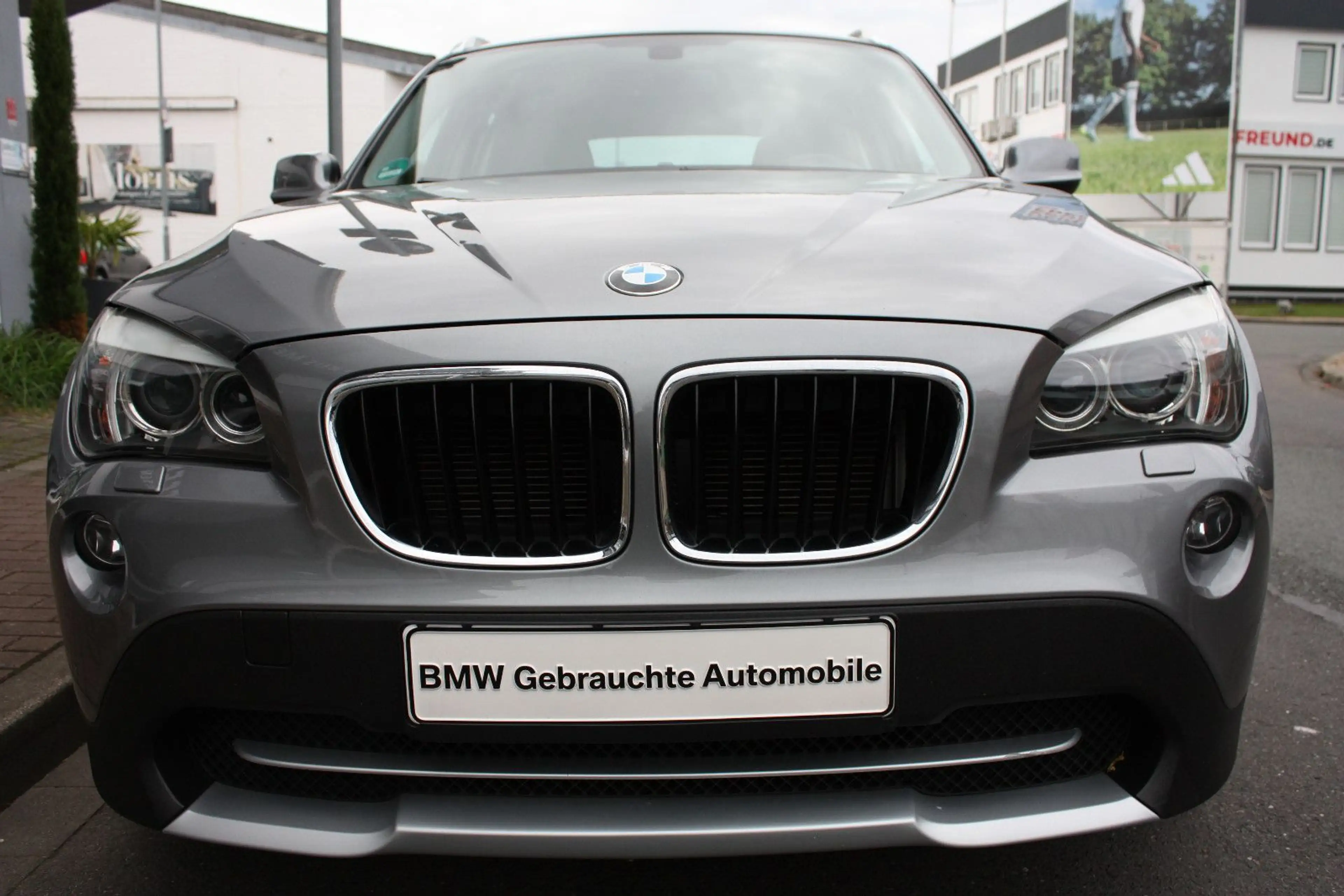 BMW X1 xDrive 18 d X-Line — photo 3