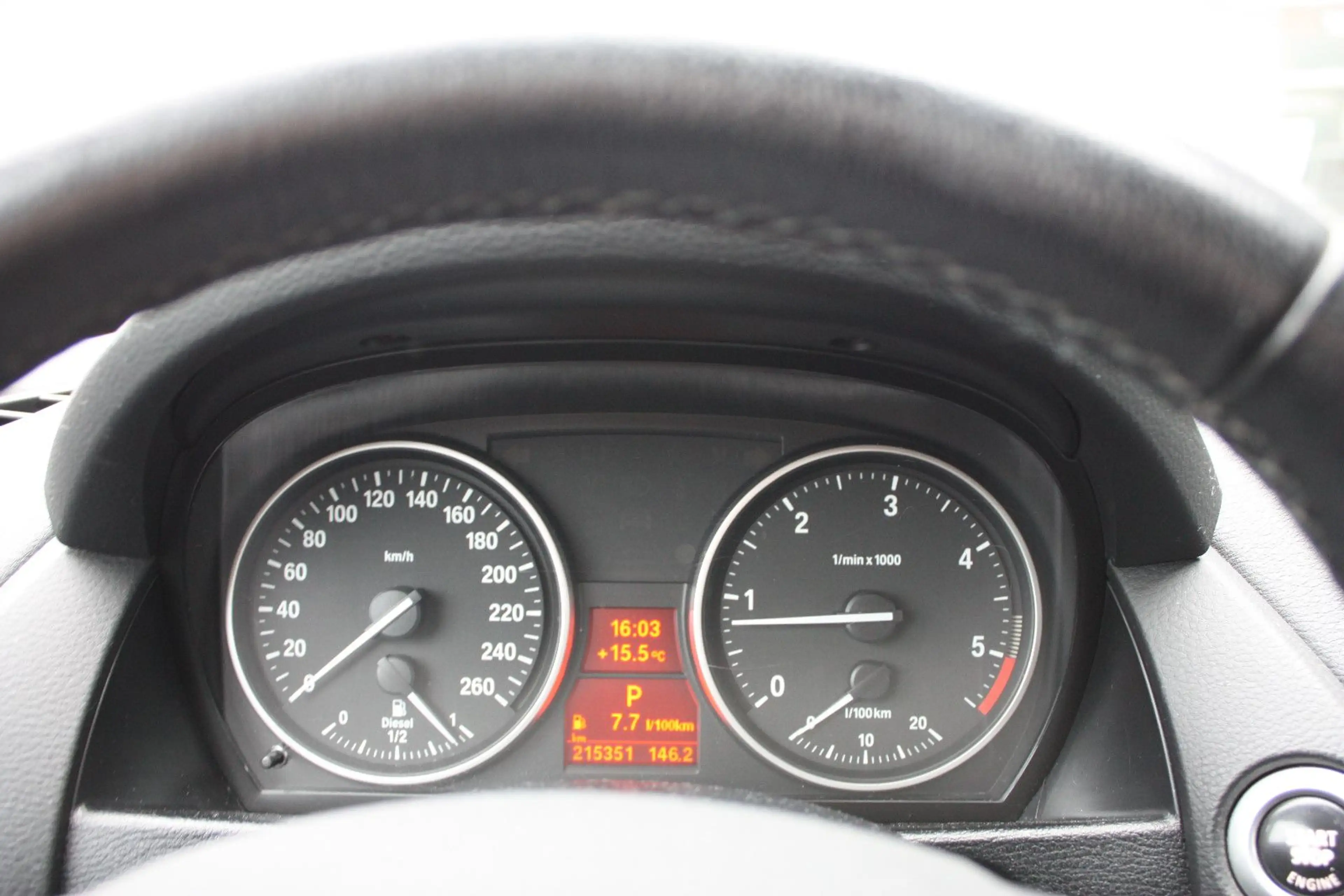 BMW X1 xDrive 18 d X-Line — photo 13