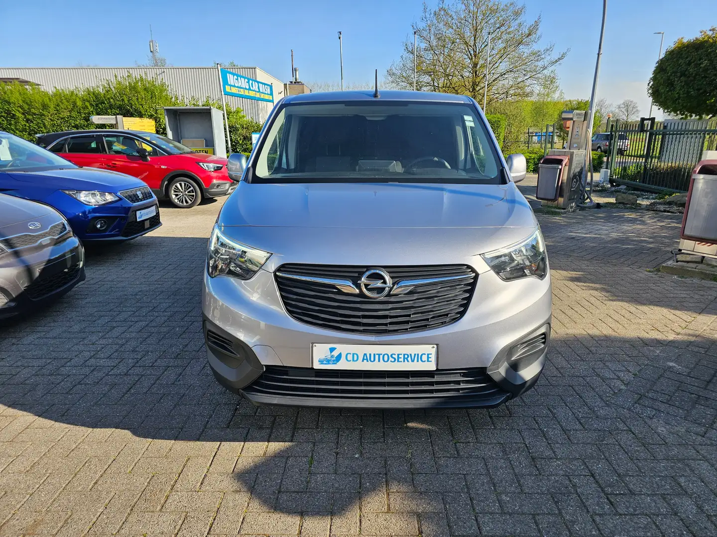 Opel Combo 1.2i Benzine !!! JAAR GARANTIE, AIRCO, NAVI Argent - 2