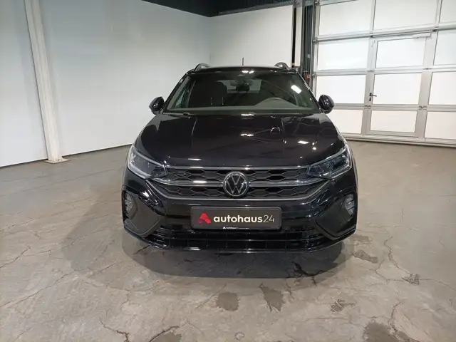 Volkswagen Taigo view 2