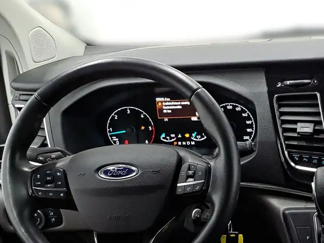 Ford Tourneo Custom view 15