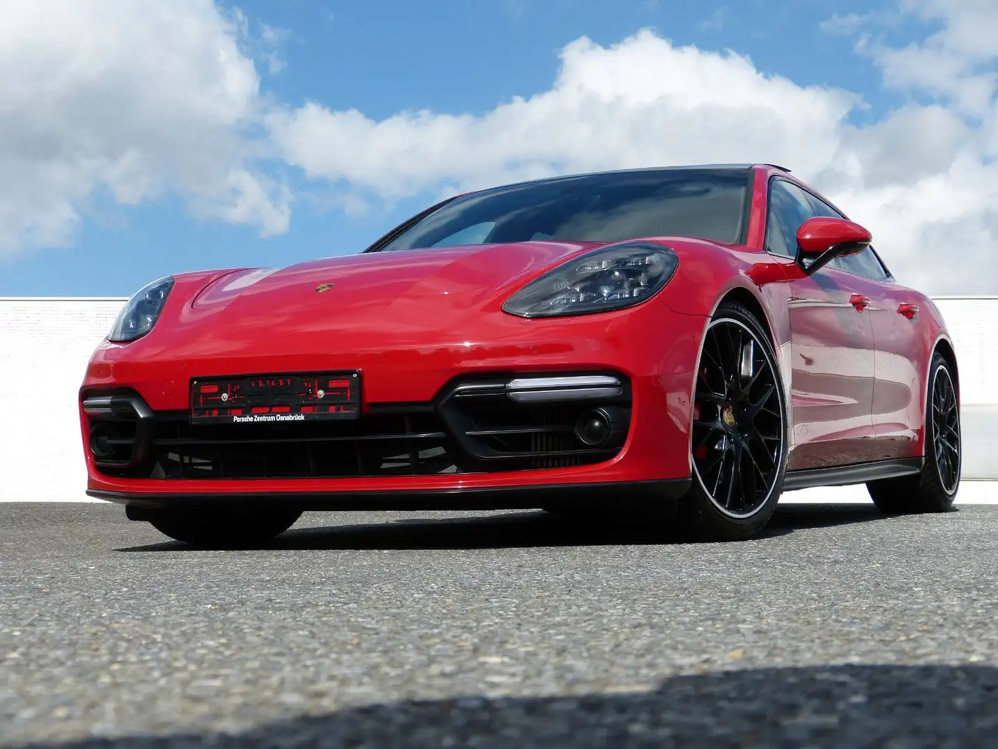 Porsche Panamera Sport Turismo GTS  Approved bis 08/2026 Czerwony - 1