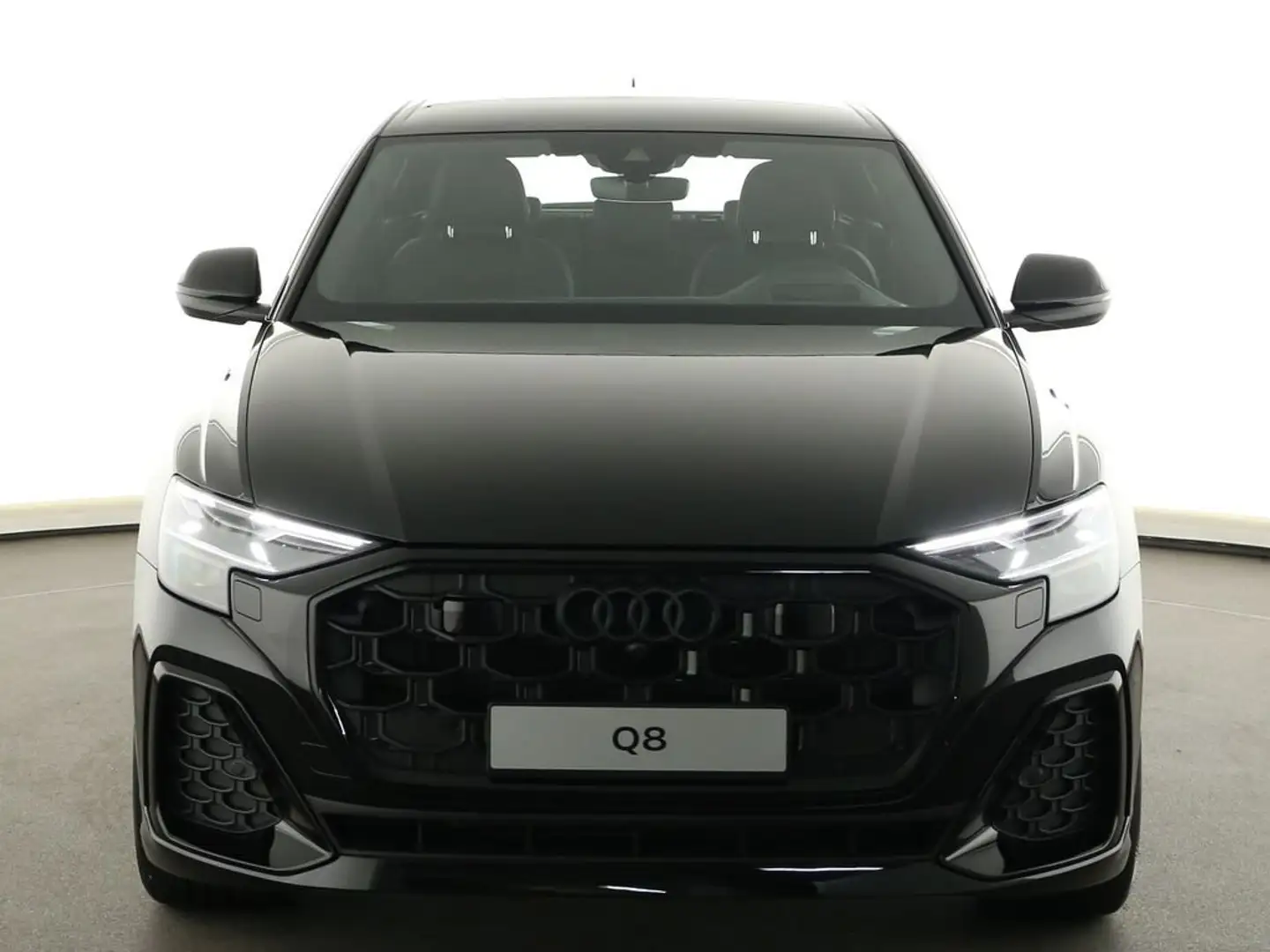 Audi Q8 e-tron 89 kWh 50 Quattro Advanced Zwart - 1
