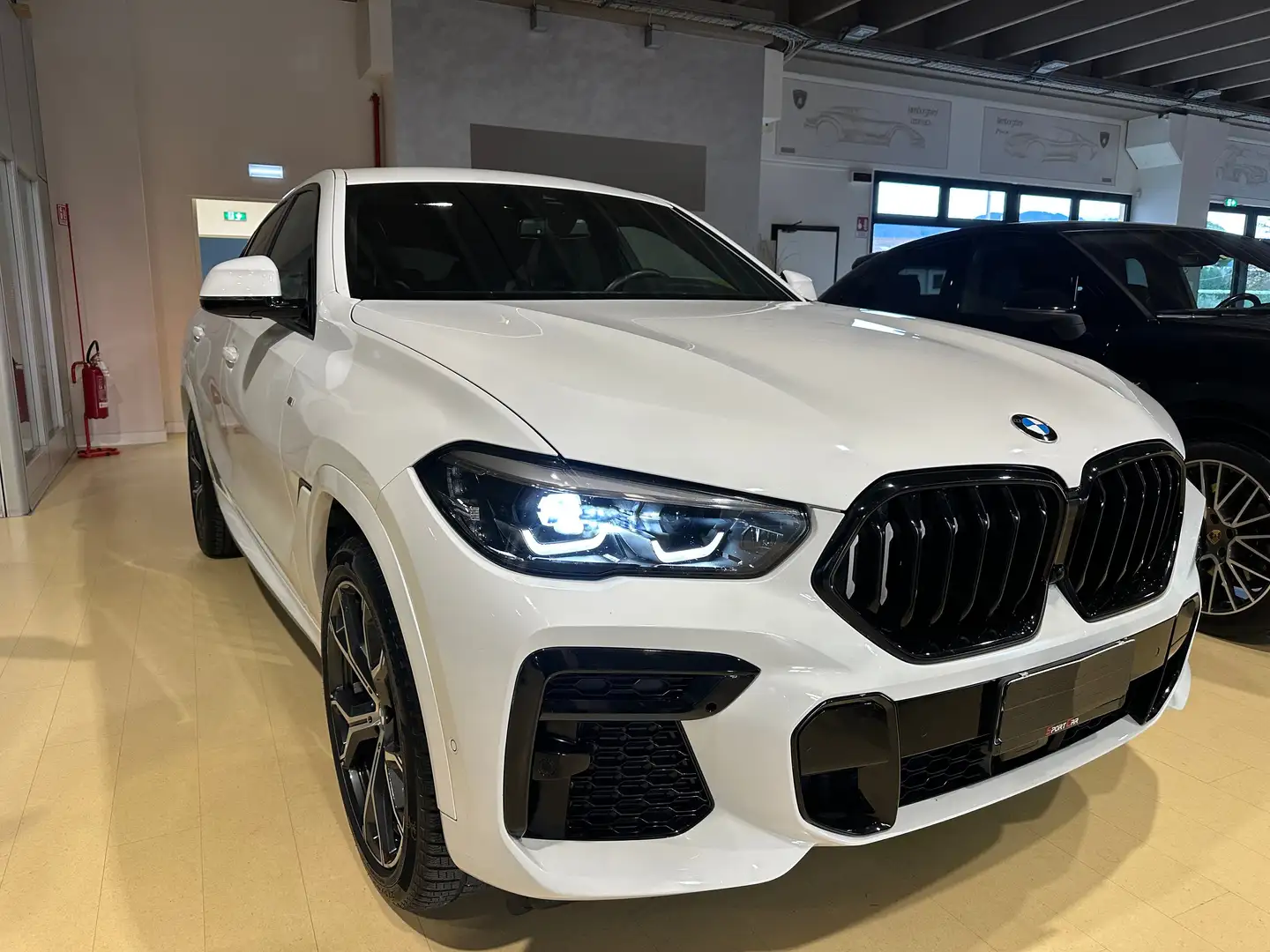BMW X6 X6 G06 xdrive30d mhev 48V Msport auto Bianco - 1