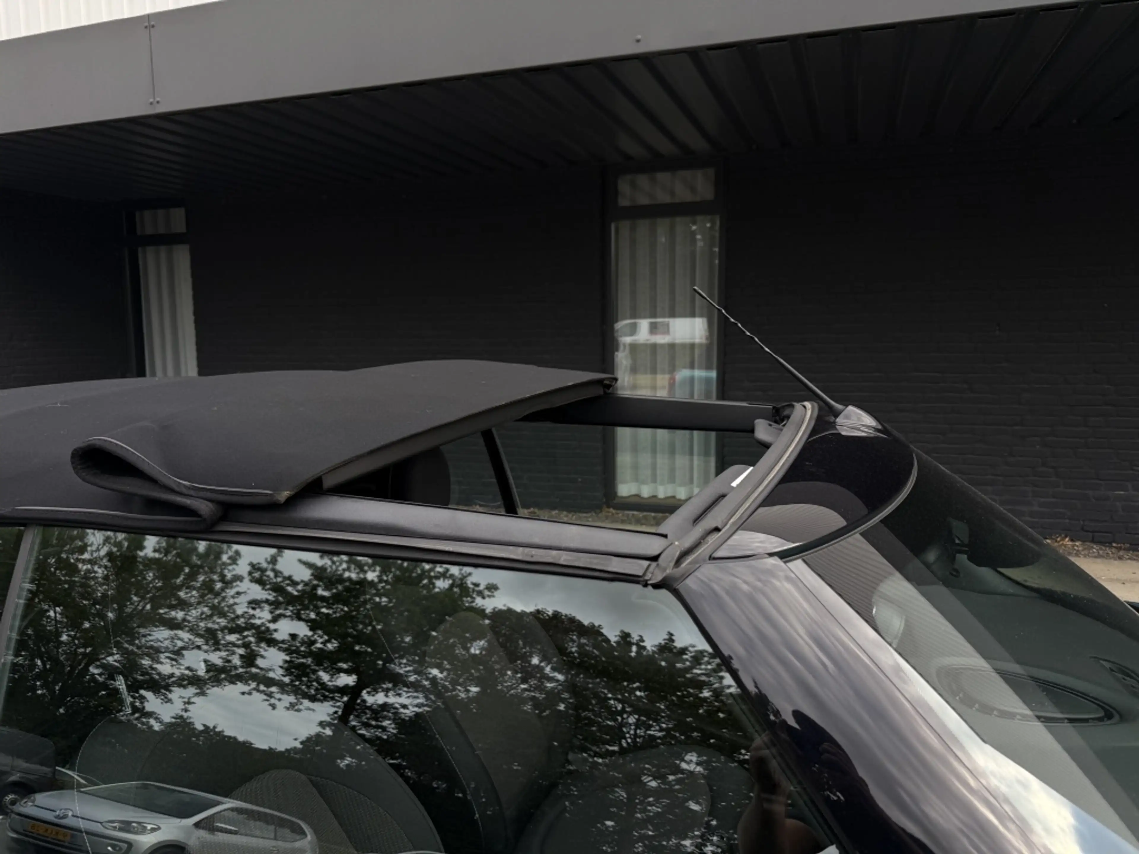 MINI Cooper Cabrio 1.5 Salt - Cabrio - — photo 3