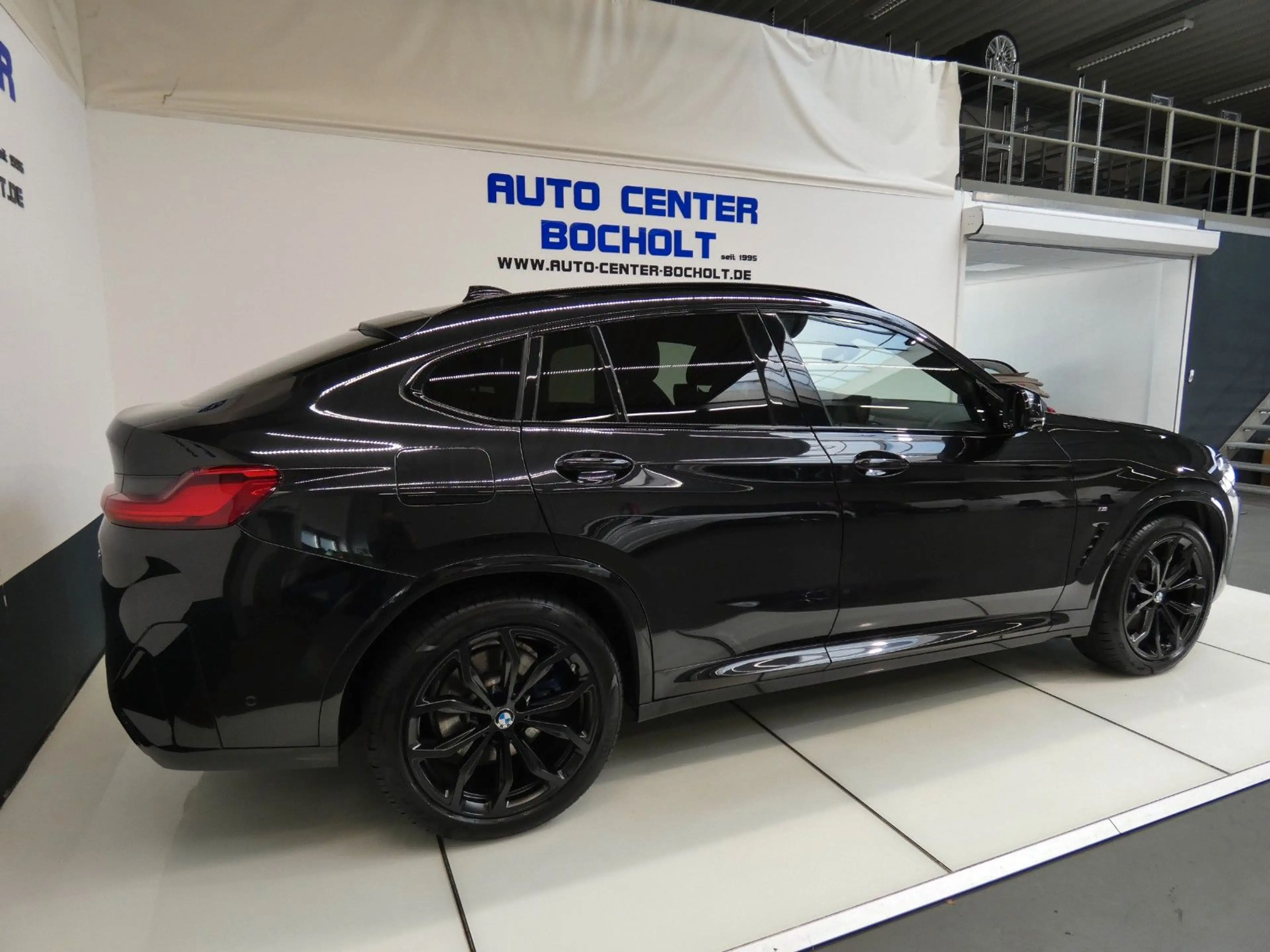 BMW X4 M40 d M Sport Paket*HUD*Laser*Standheizung — photo 8