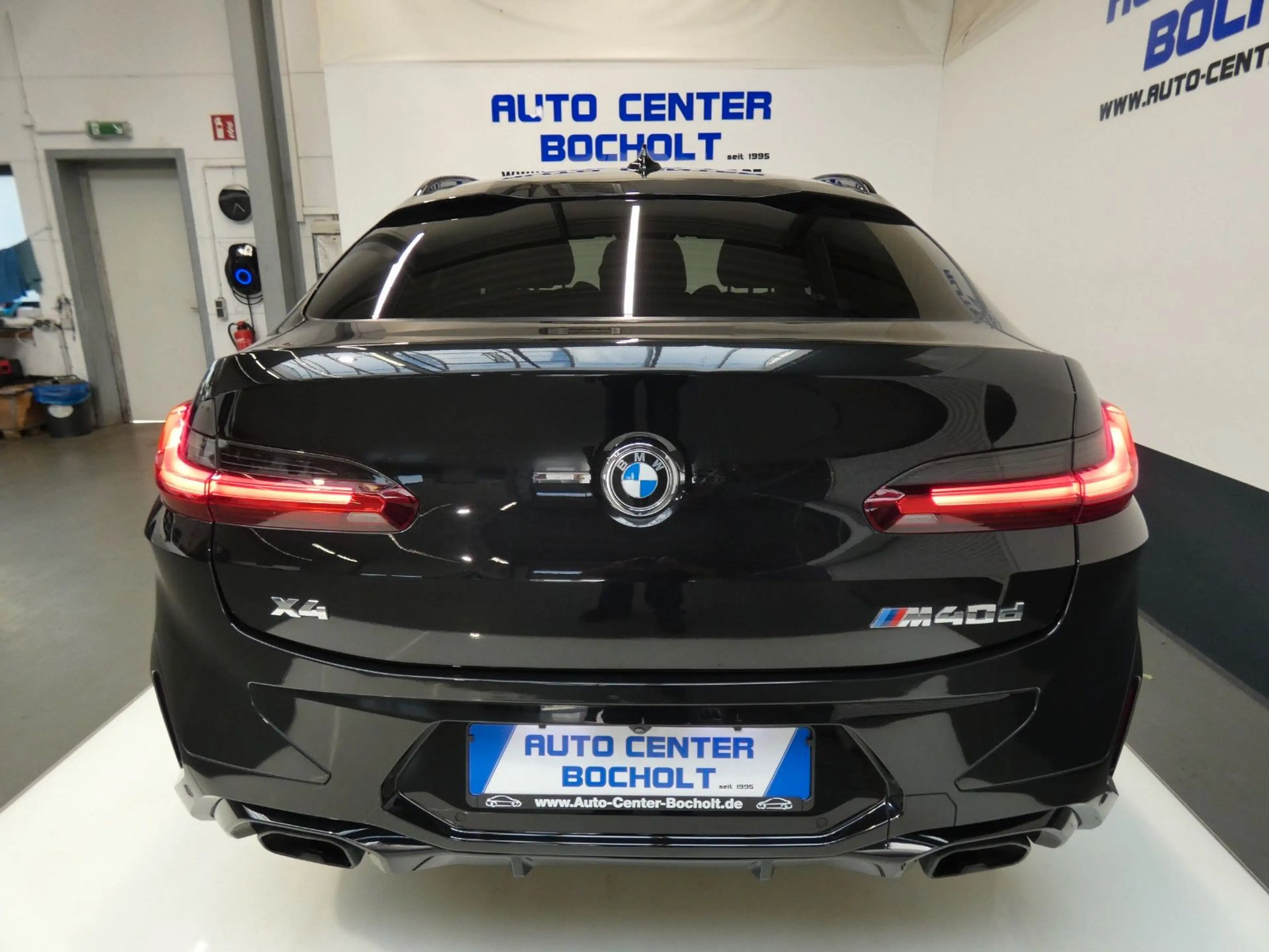 BMW X4 M40 d M Sport Paket*HUD*Laser*Standheizung — photo 3