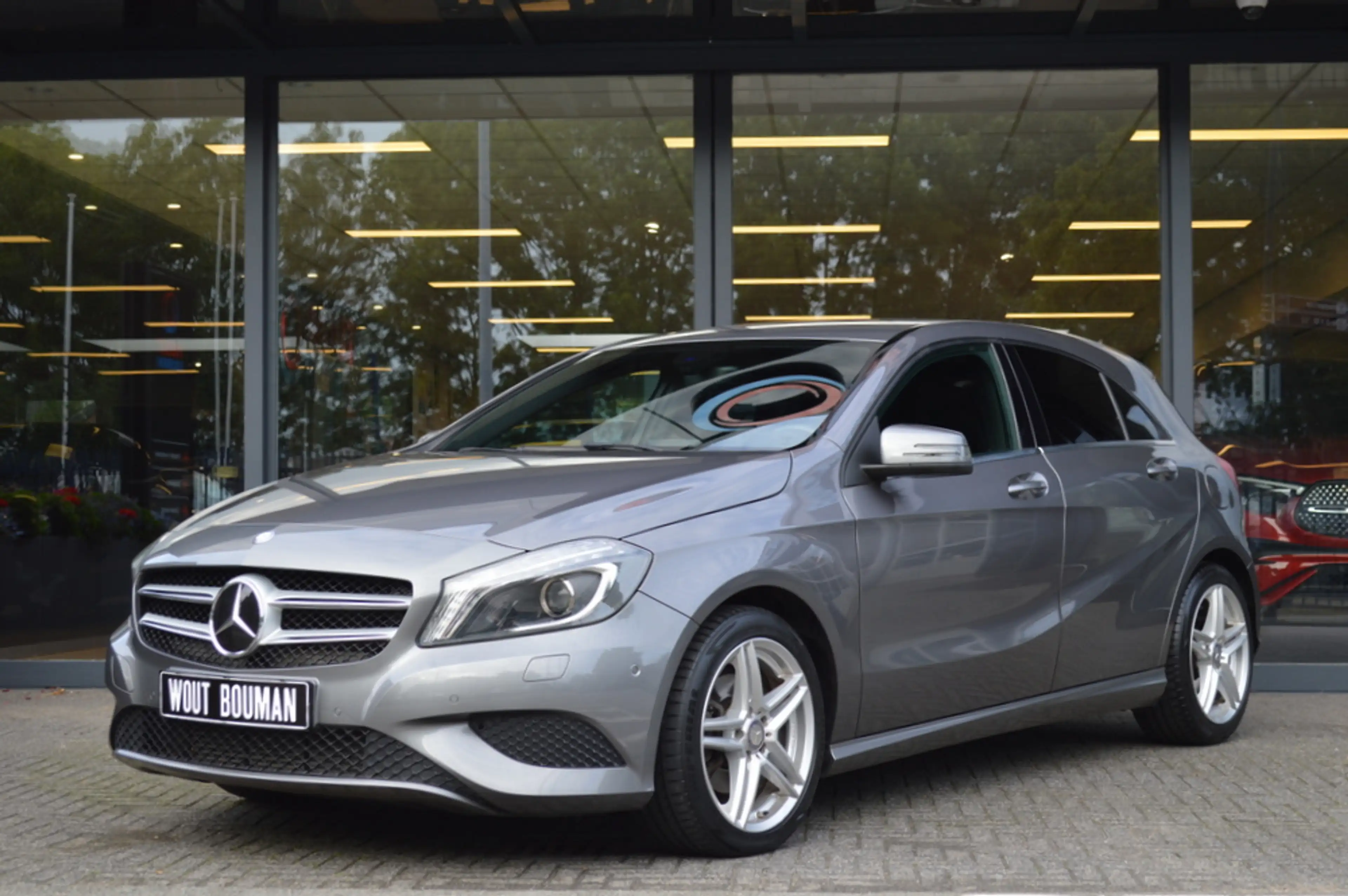 Mercedes-Benz A 180 Ambition Aut. Xenon Airco Cruise CarPlay Pdc — photo 2