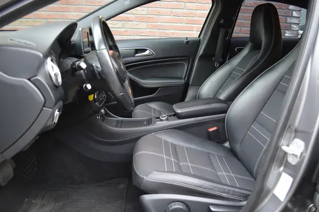 Mercedes-Benz A-Class view 8