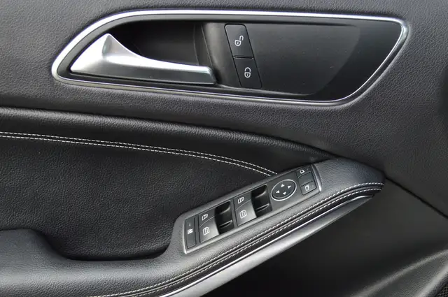 Mercedes-Benz A-Class view 16