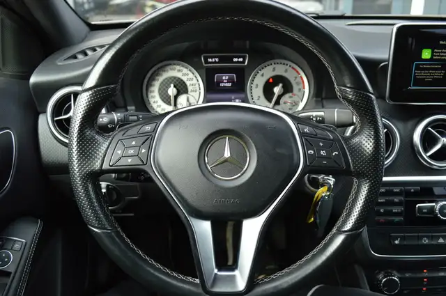 Mercedes-Benz A-Class view 17