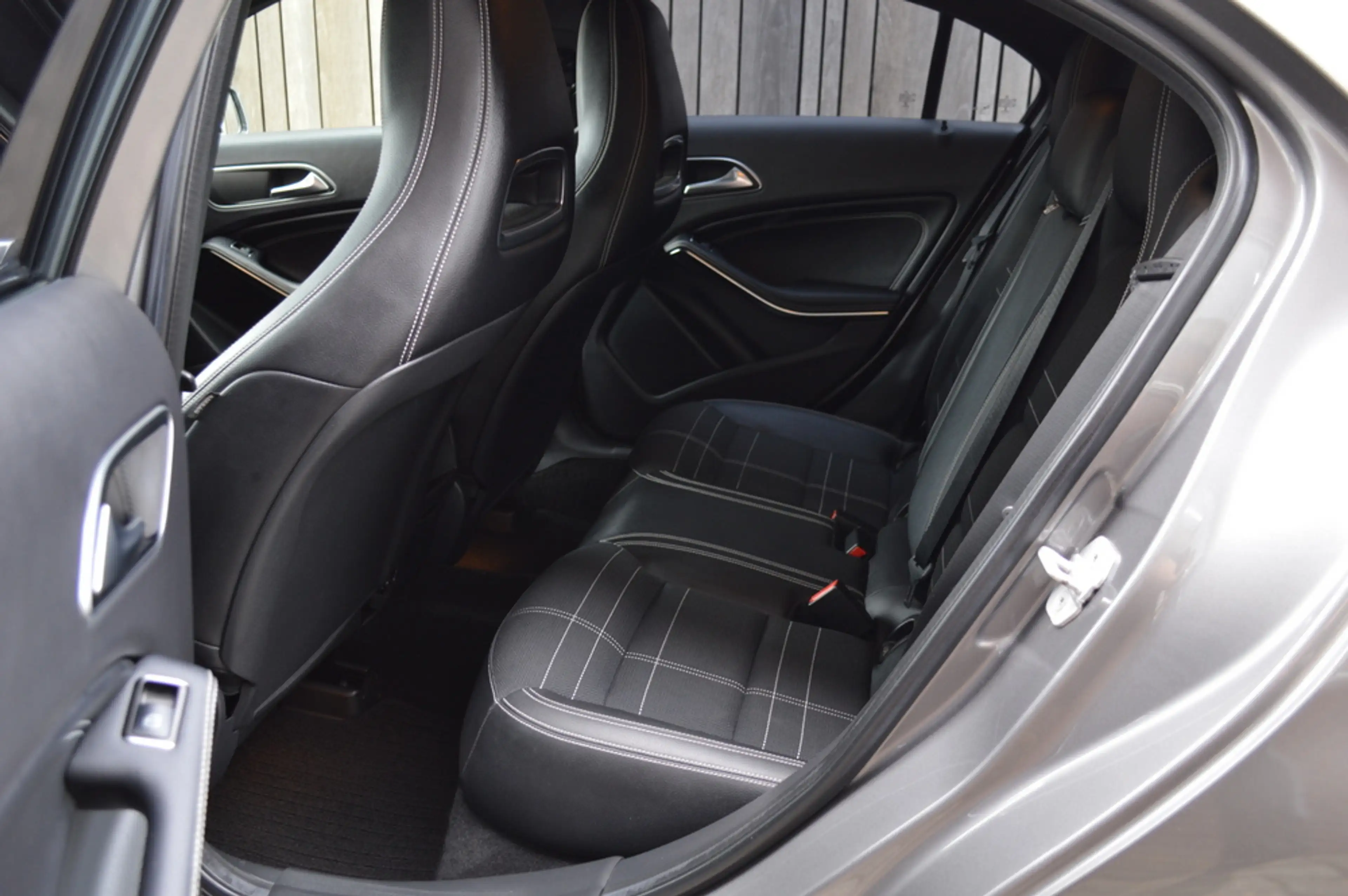 Mercedes-Benz A 180 Ambition Aut. Xenon Airco Cruise CarPlay Pdc — photo 10