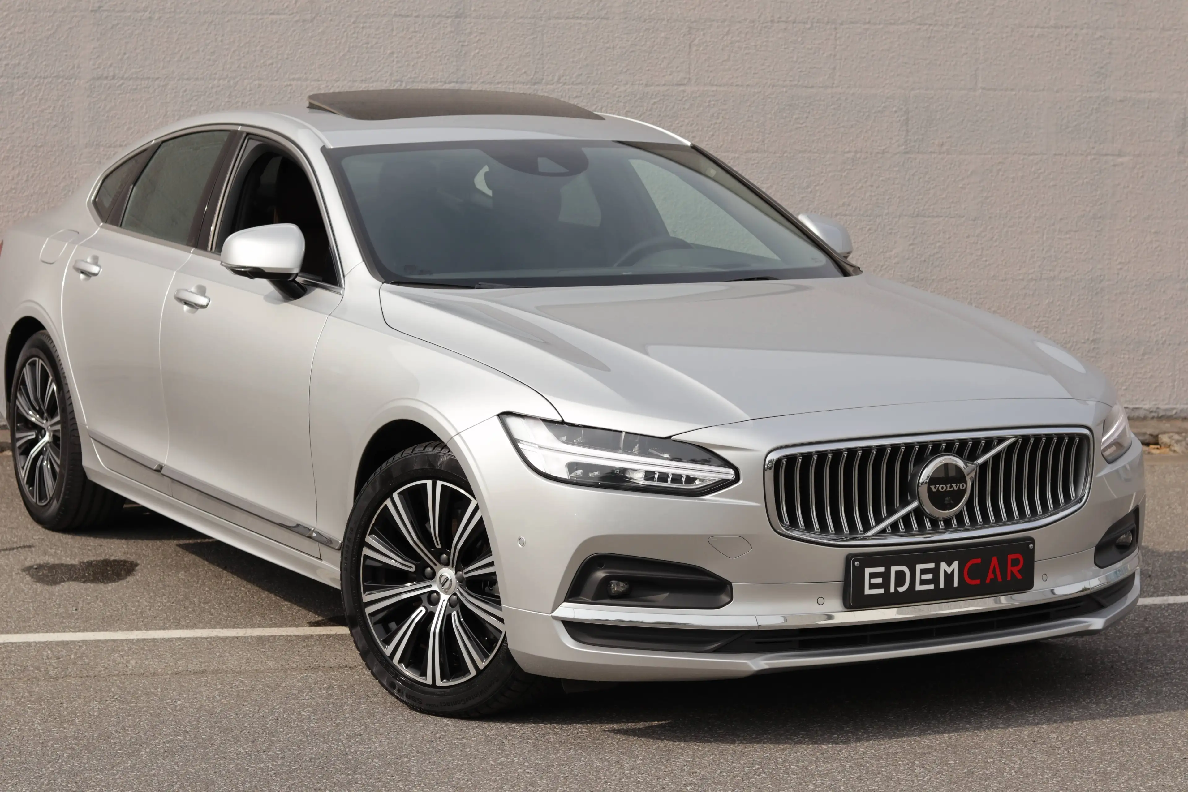 Volvo S90 S90 2.0 B4 MHEV Inscription — photo 3