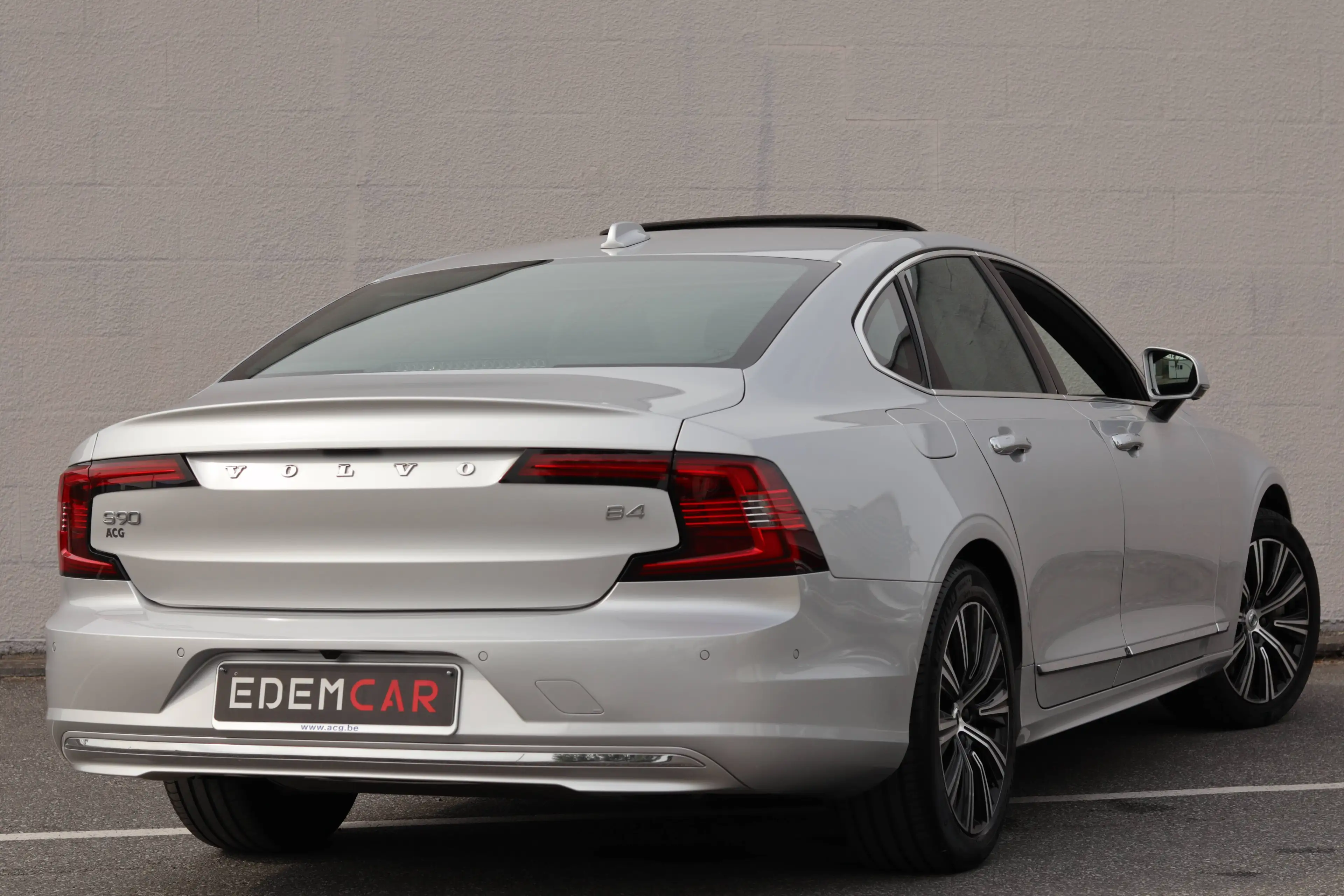 Volvo S90 S90 2.0 B4 MHEV Inscription — photo 8
