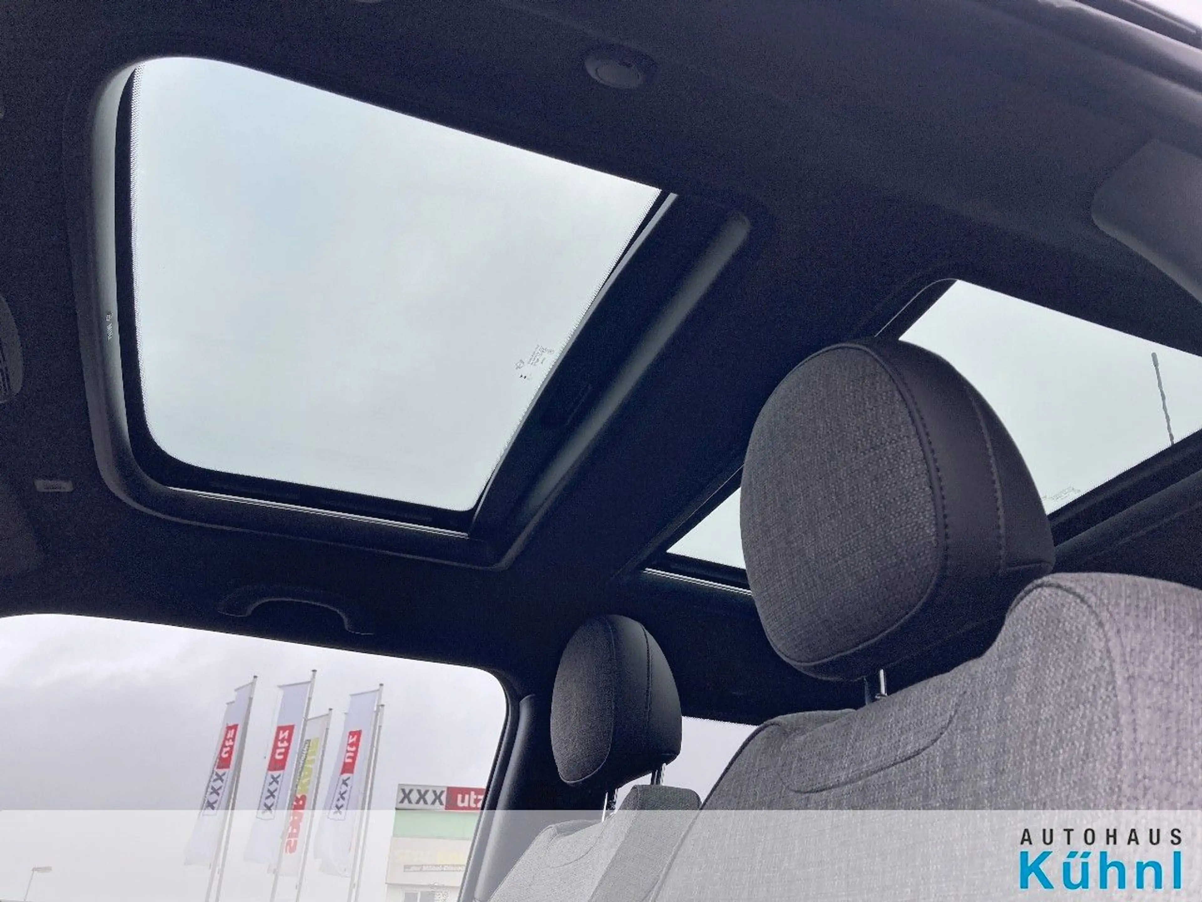 MINI Cooper S 3-türig Classic Trim/Autom./NAVI/LED/SD — photo 15
