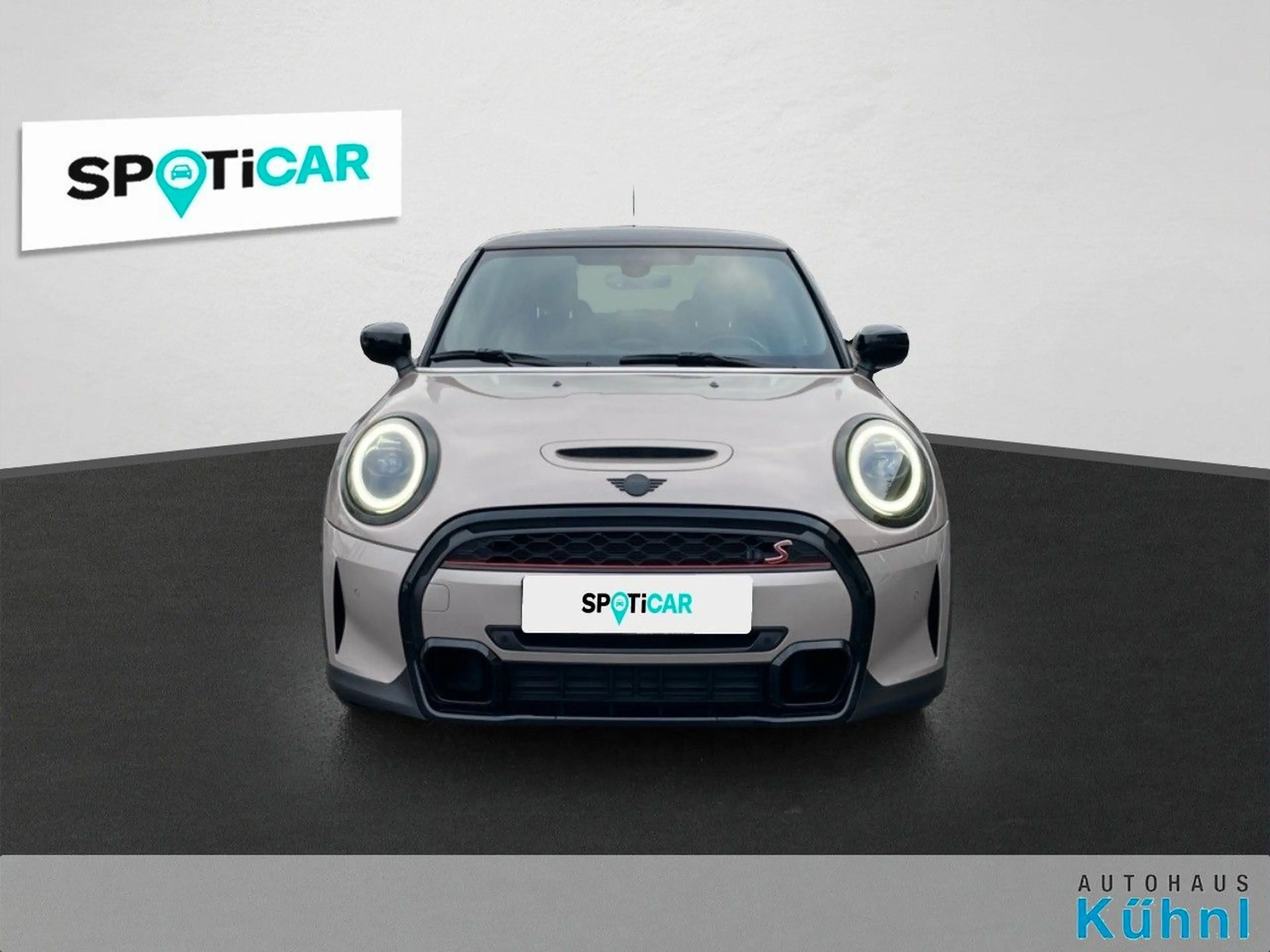 MINI Cooper S 3-türig Classic Trim/Autom./NAVI/LED/SD — photo 2