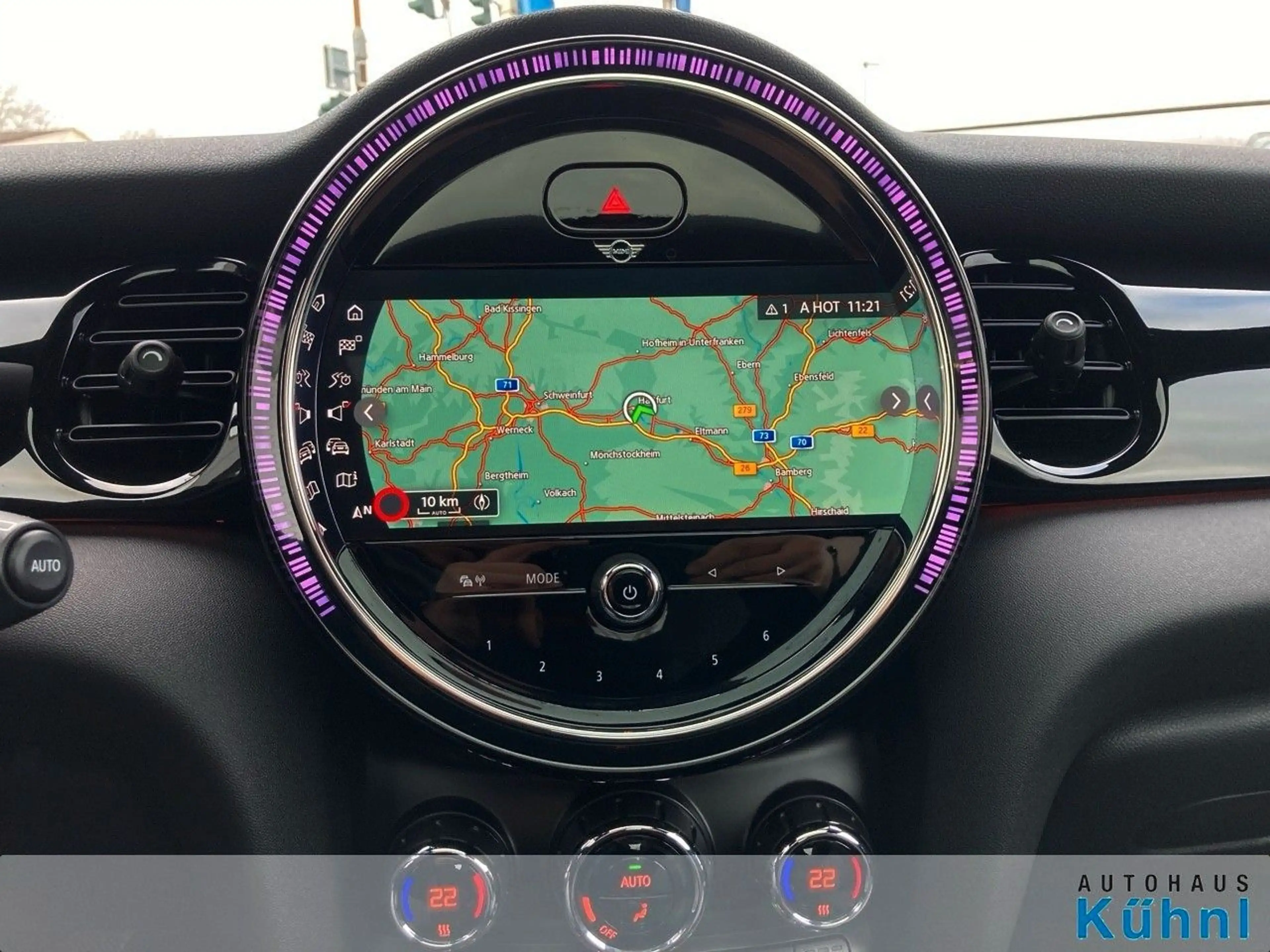 MINI Cooper S 3-türig Classic Trim/Autom./NAVI/LED/SD — photo 13