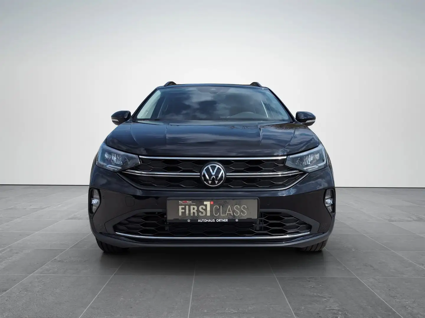 Volkswagen Taigo Friends TSI Schwarz - 2