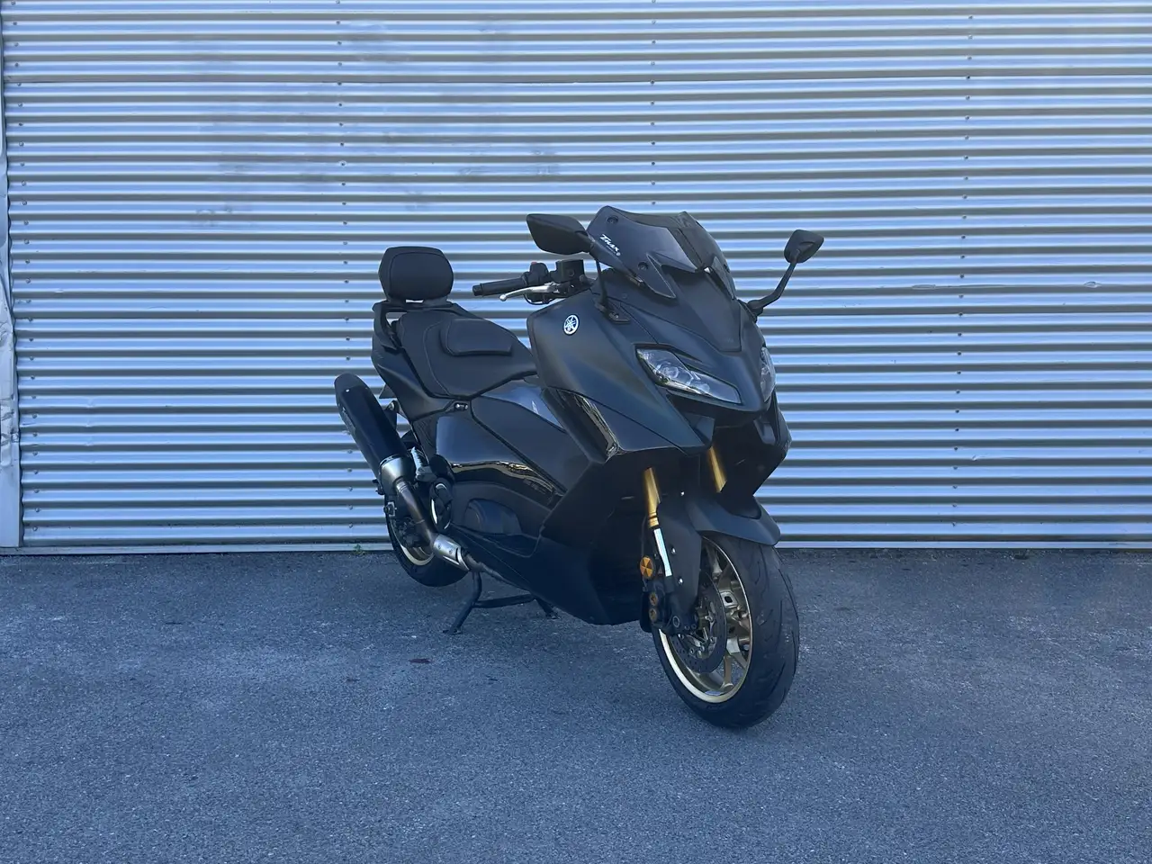 Yamaha Tmax 560