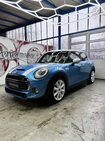 MINI Cooper SD F55 *HeadUp*Scheckheft*Tüv*Panorama*