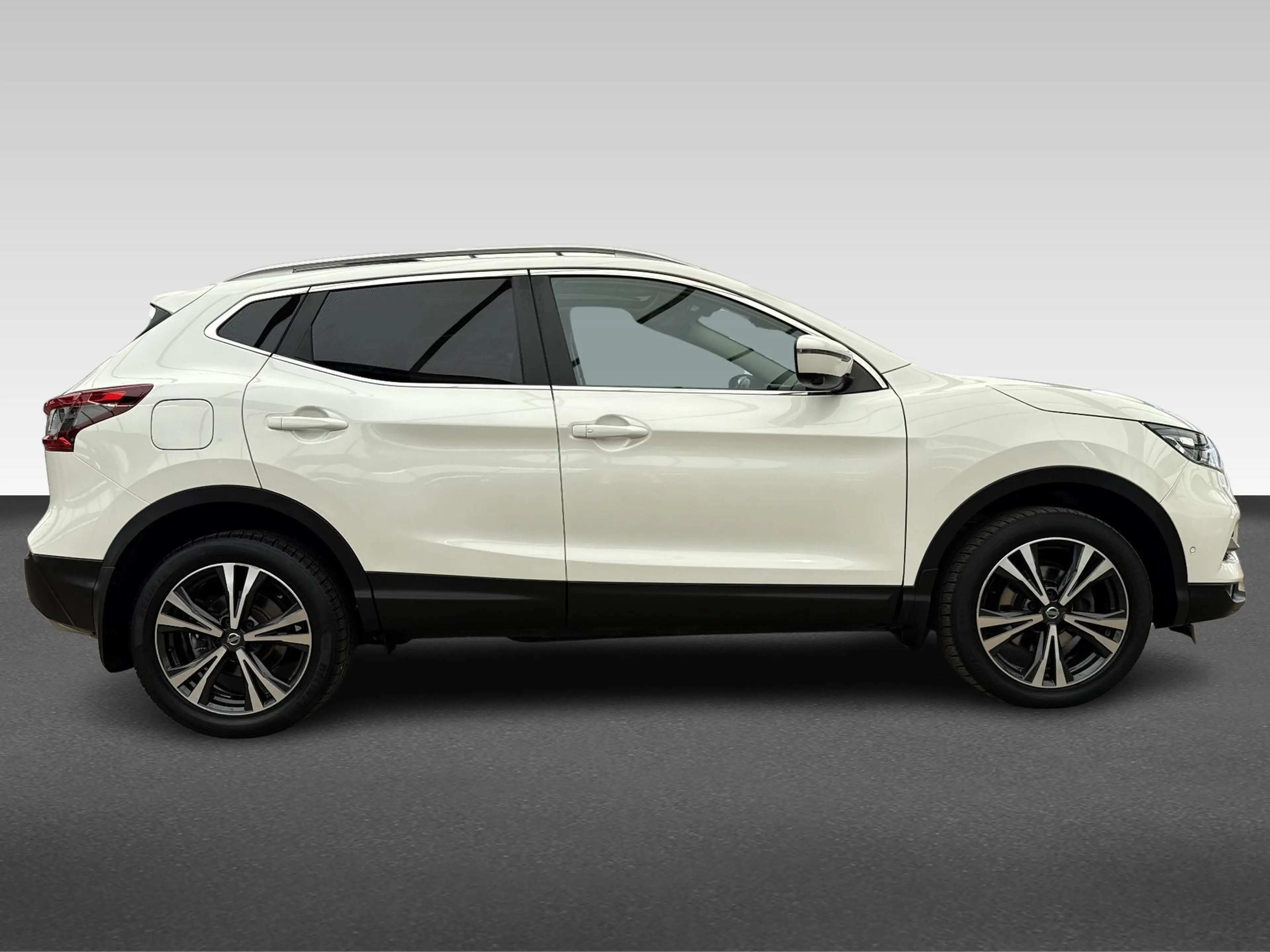 Nissan Qashqai 1.2 N-Connecta — photo 6