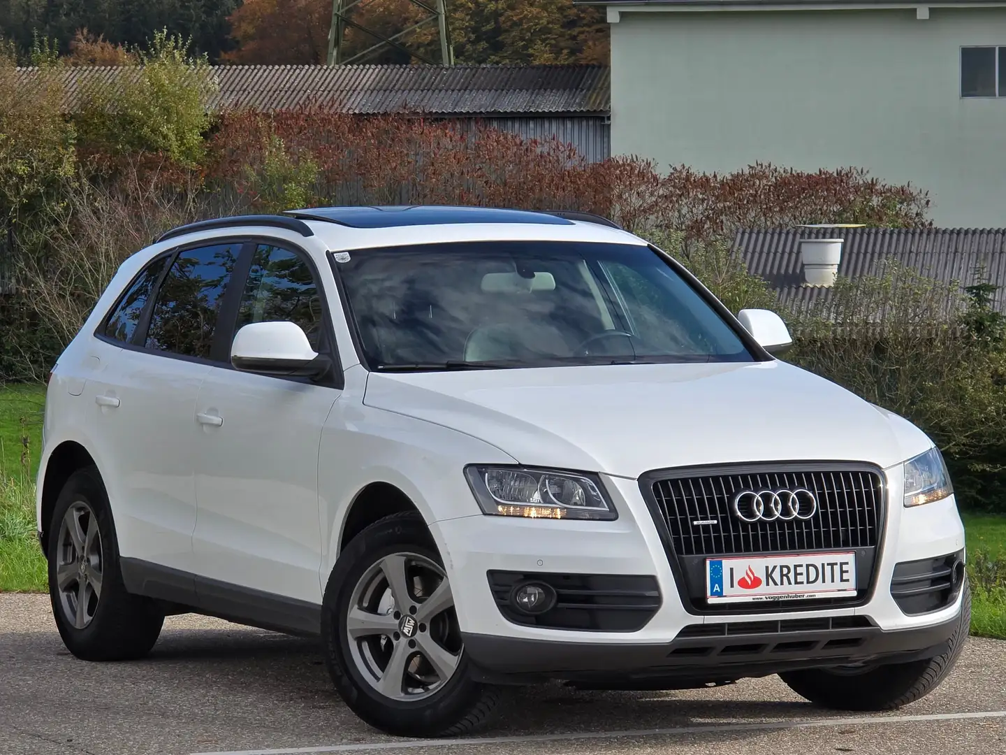 Audi Q5 2.0 TDI(105kW)Quattro*Top*Kredit*Panoramadach*Navi Weiß - 2
