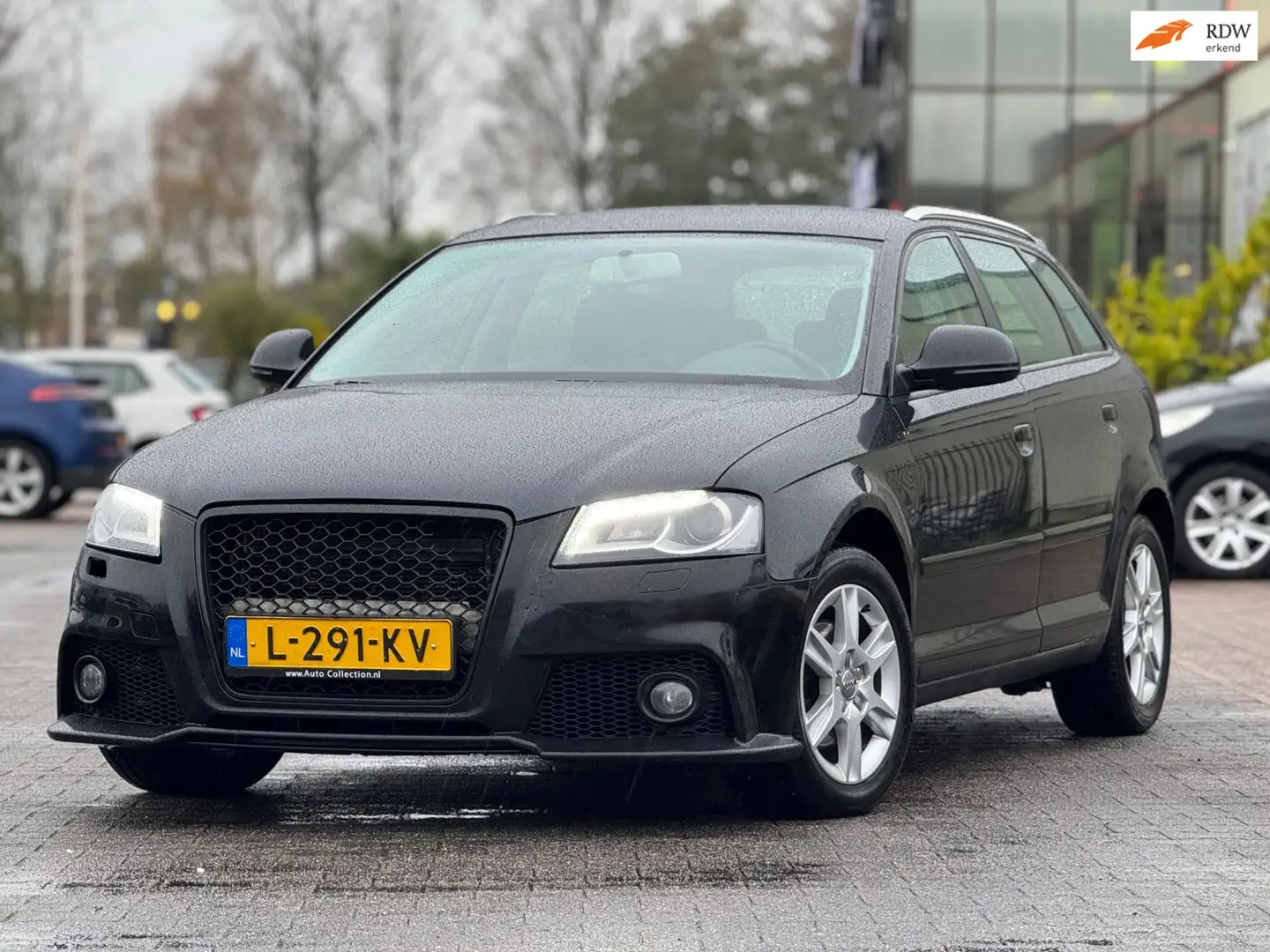 Audi A3 Sportback 1.4 TFSI Attraction | Navigatie | Blueth Zwart - 1