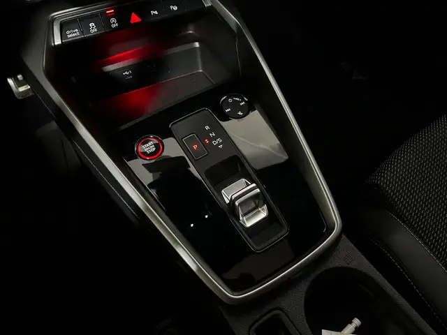 Audi S3 view 21