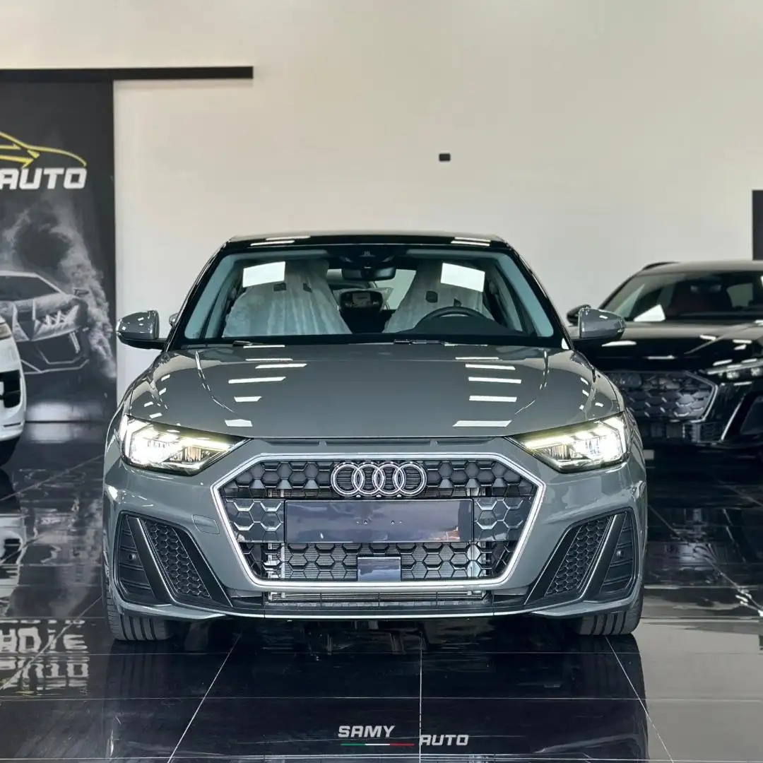 Audi A1 Sportback 30 1.0 tfsi S Line Edition 116cv Gris - 1