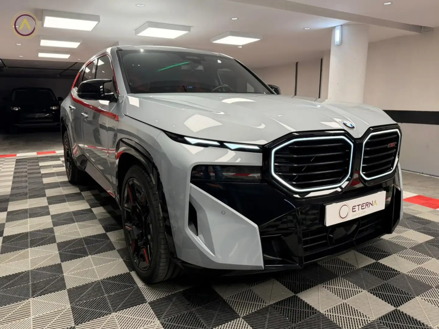 BMW XM Label Red Gris - 1