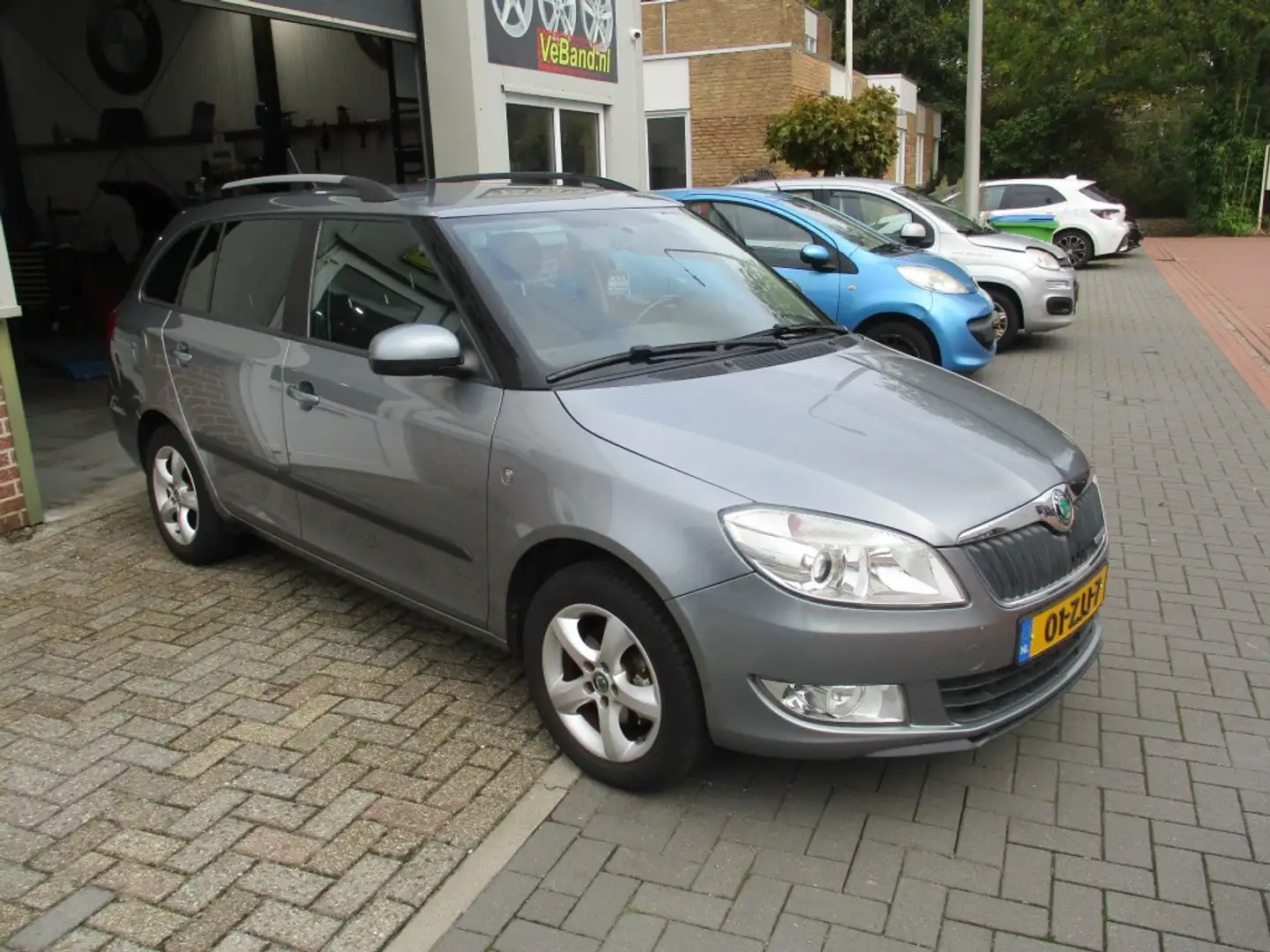 Skoda Fabia 1.2 TDI Greenline Businessline Grijs - 2