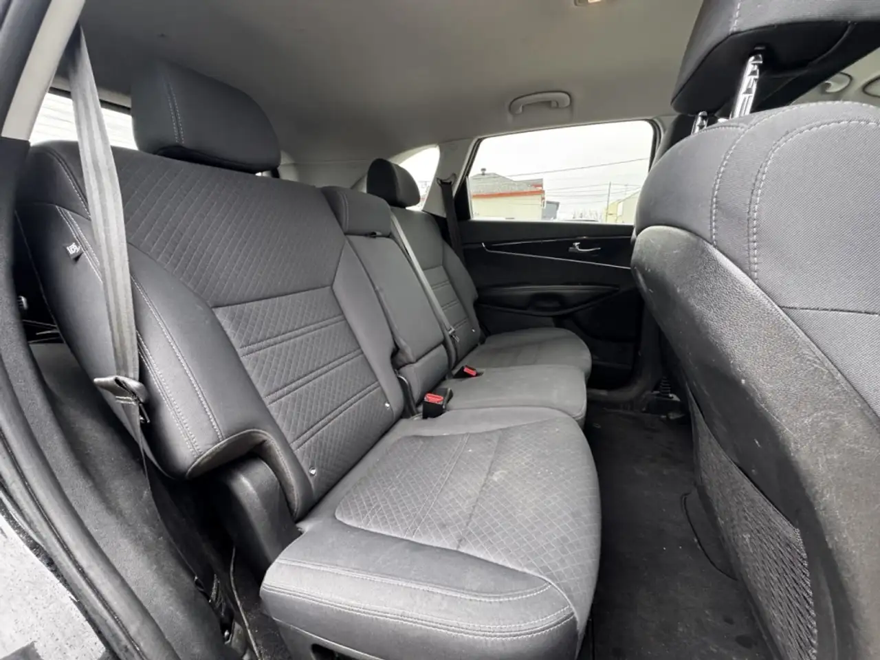 Kia Sorento photo Kia Sorento