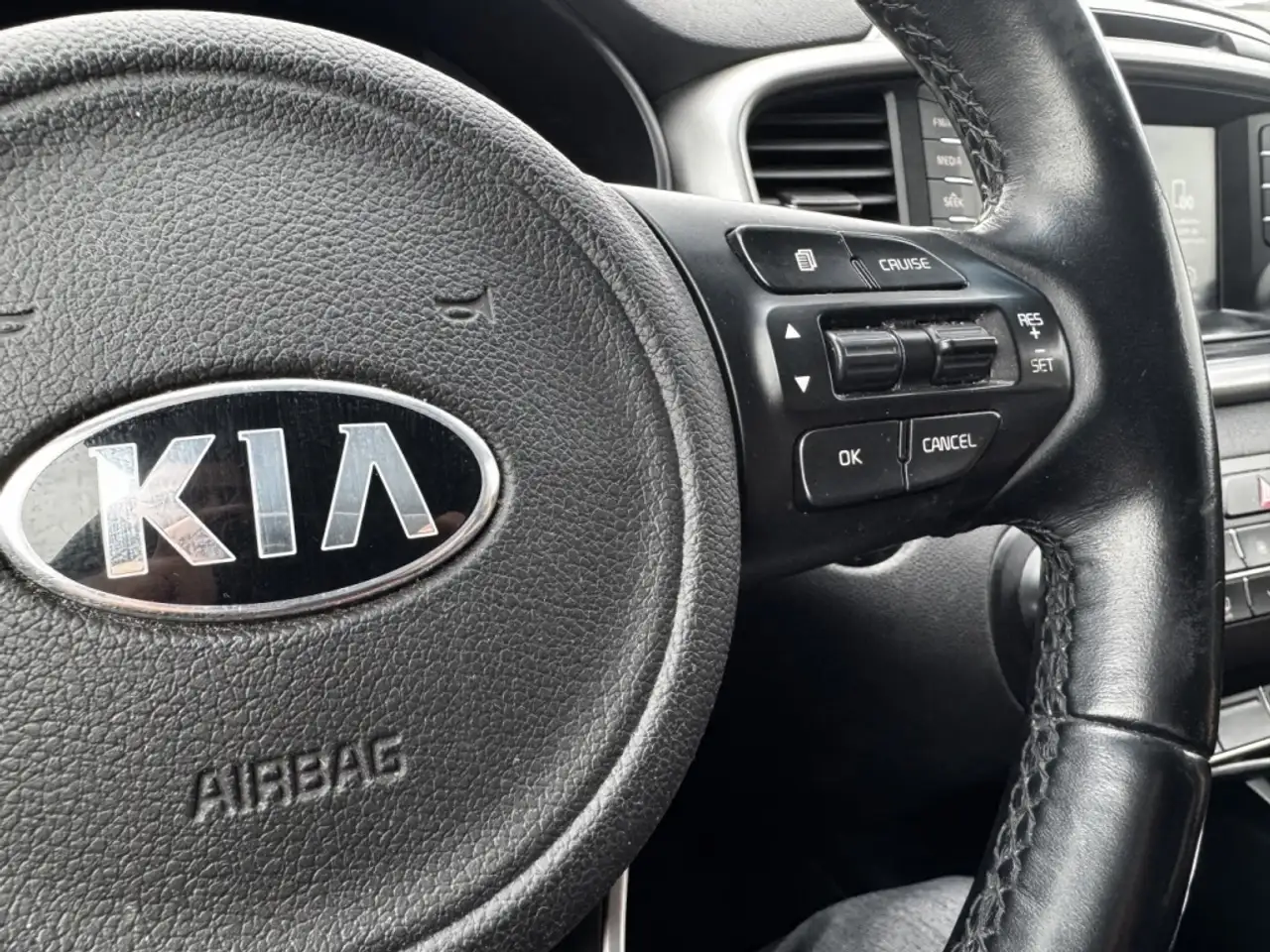 Kia Sorento photo Kia Sorento