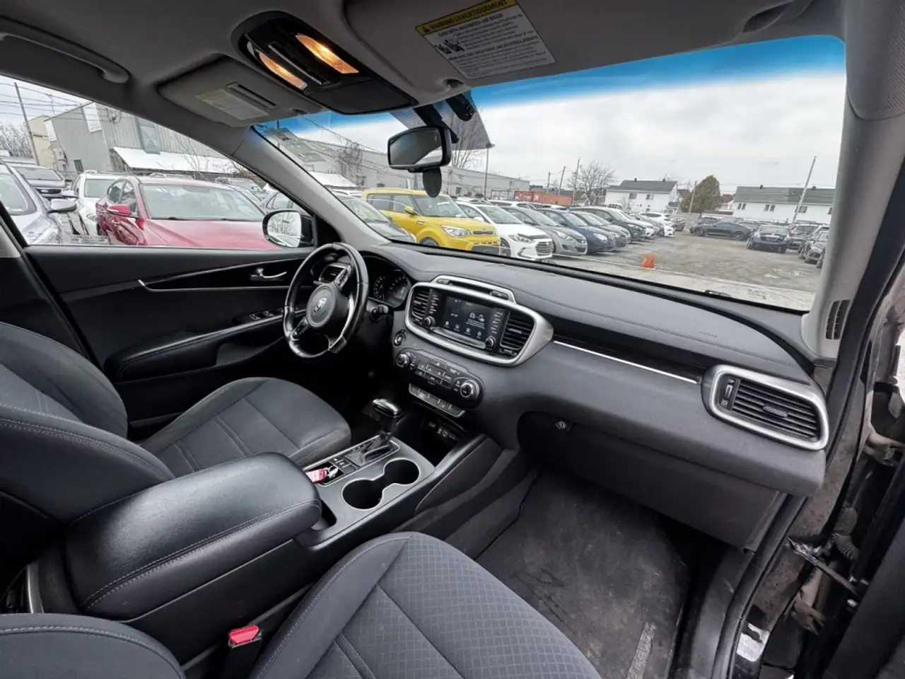Kia Sorento photo Kia Sorento