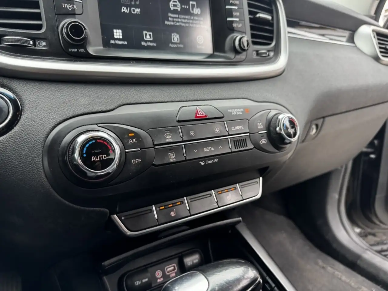 Kia Sorento photo Kia Sorento