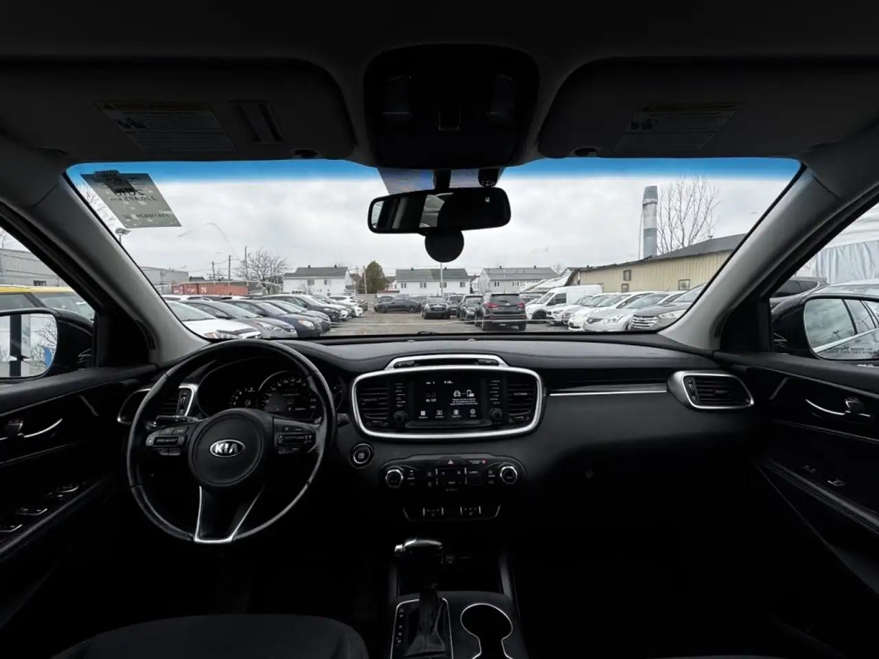 Kia Sorento photo Kia Sorento