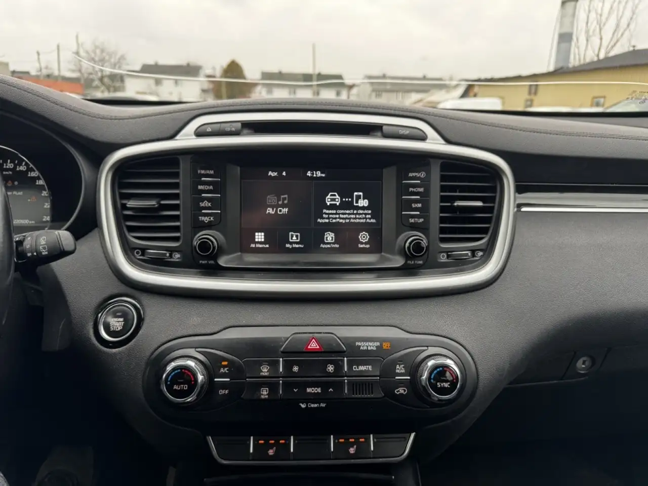 Kia Sorento photo Kia Sorento