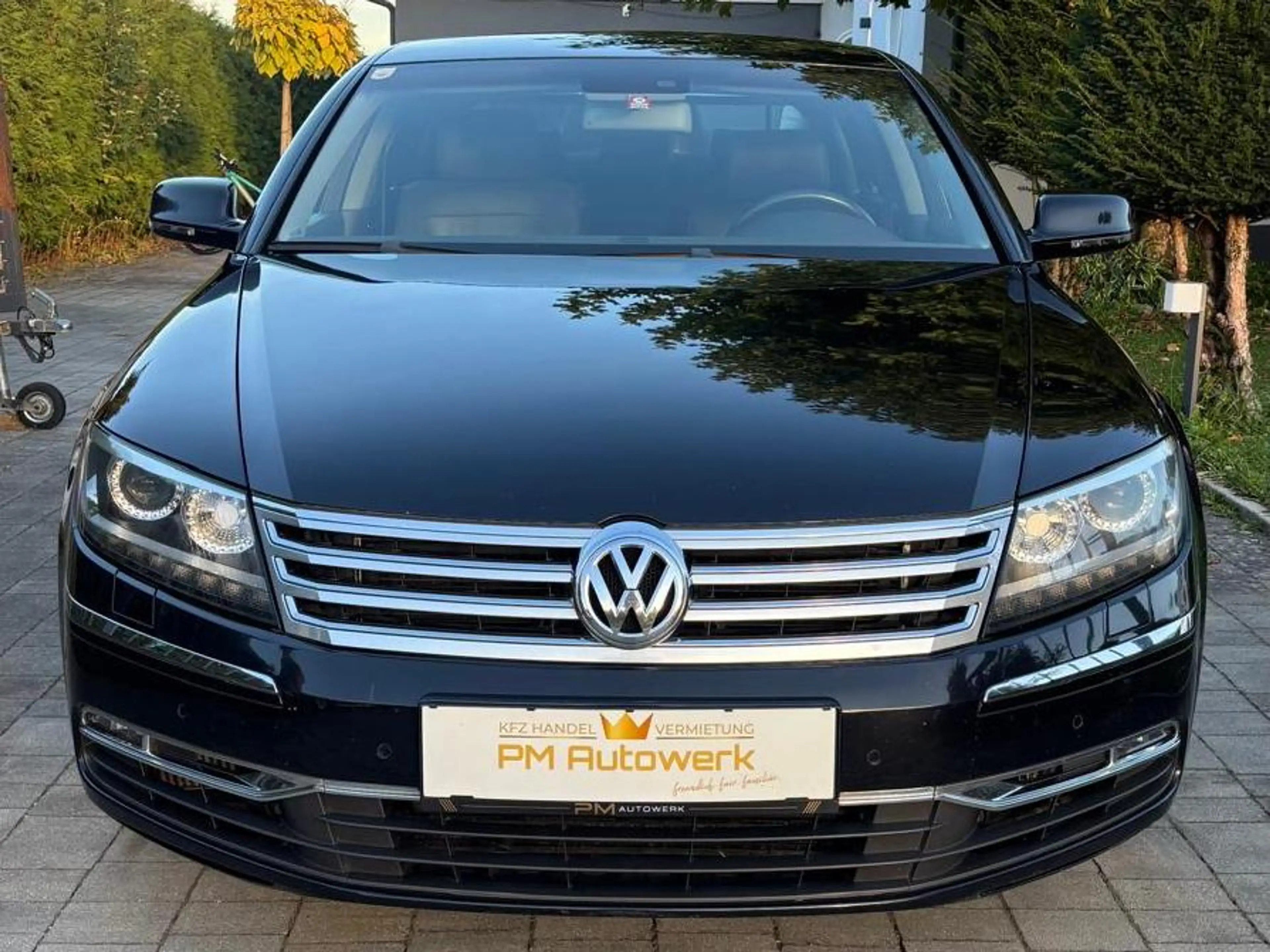 Volkswagen Phaeton Phaeton V6 TDI 4Motion *Standheizung*Massage*Serviceheft* — photo 3